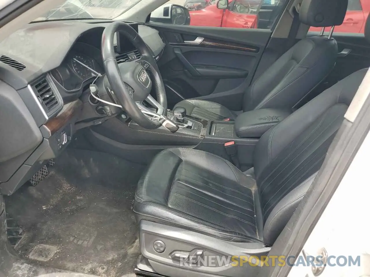 7 Photograph of a damaged car WA1ANAFY4L2021302 AUDI Q5 2020