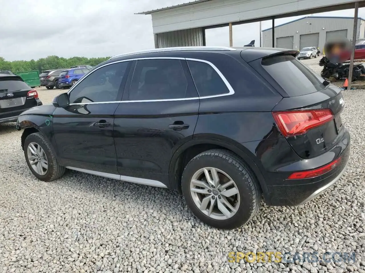 2 Photograph of a damaged car WA1ANAFY4L2039184 AUDI Q5 2020
