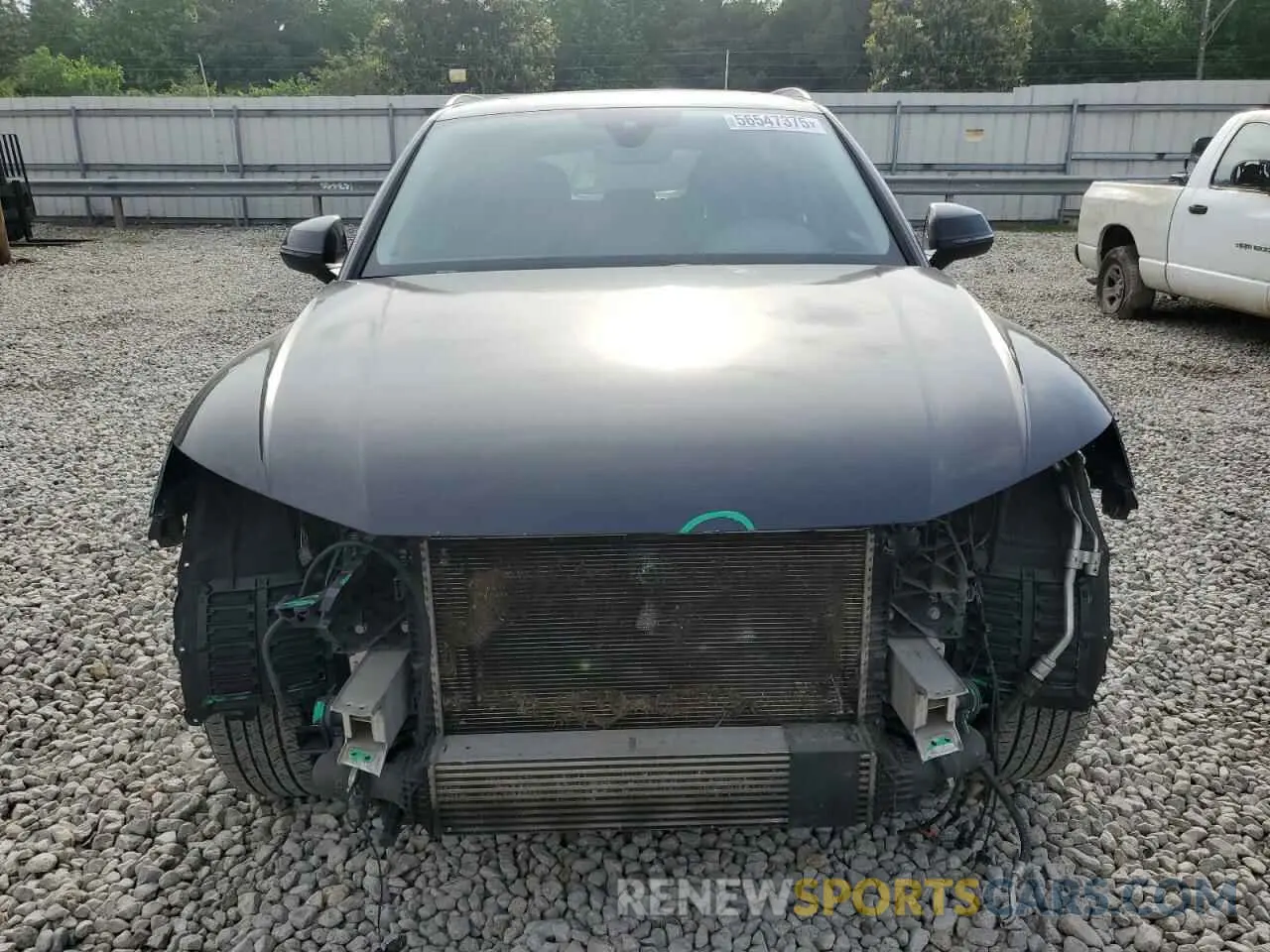 5 Photograph of a damaged car WA1ANAFY4L2039184 AUDI Q5 2020