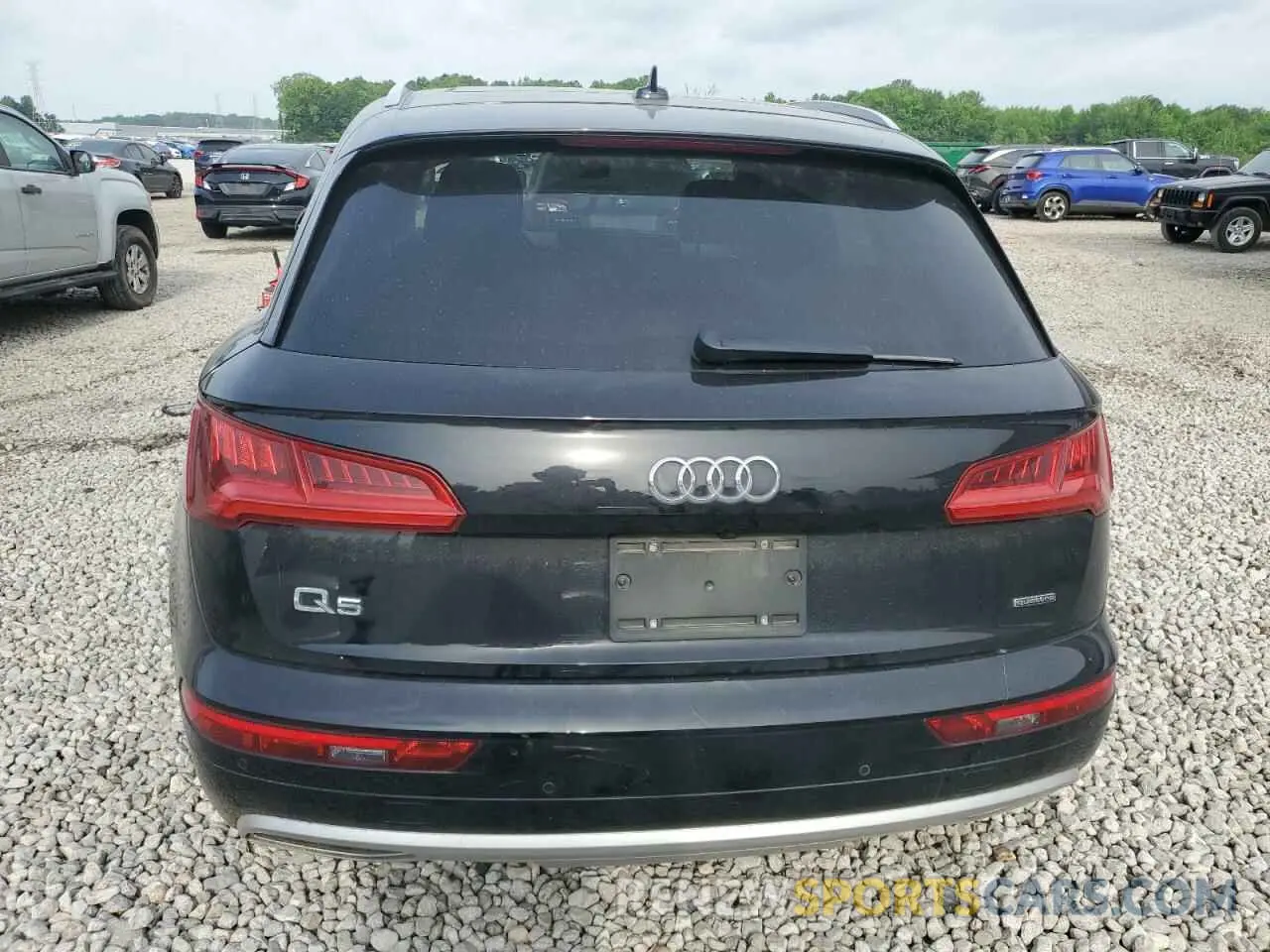 6 Photograph of a damaged car WA1ANAFY4L2039184 AUDI Q5 2020