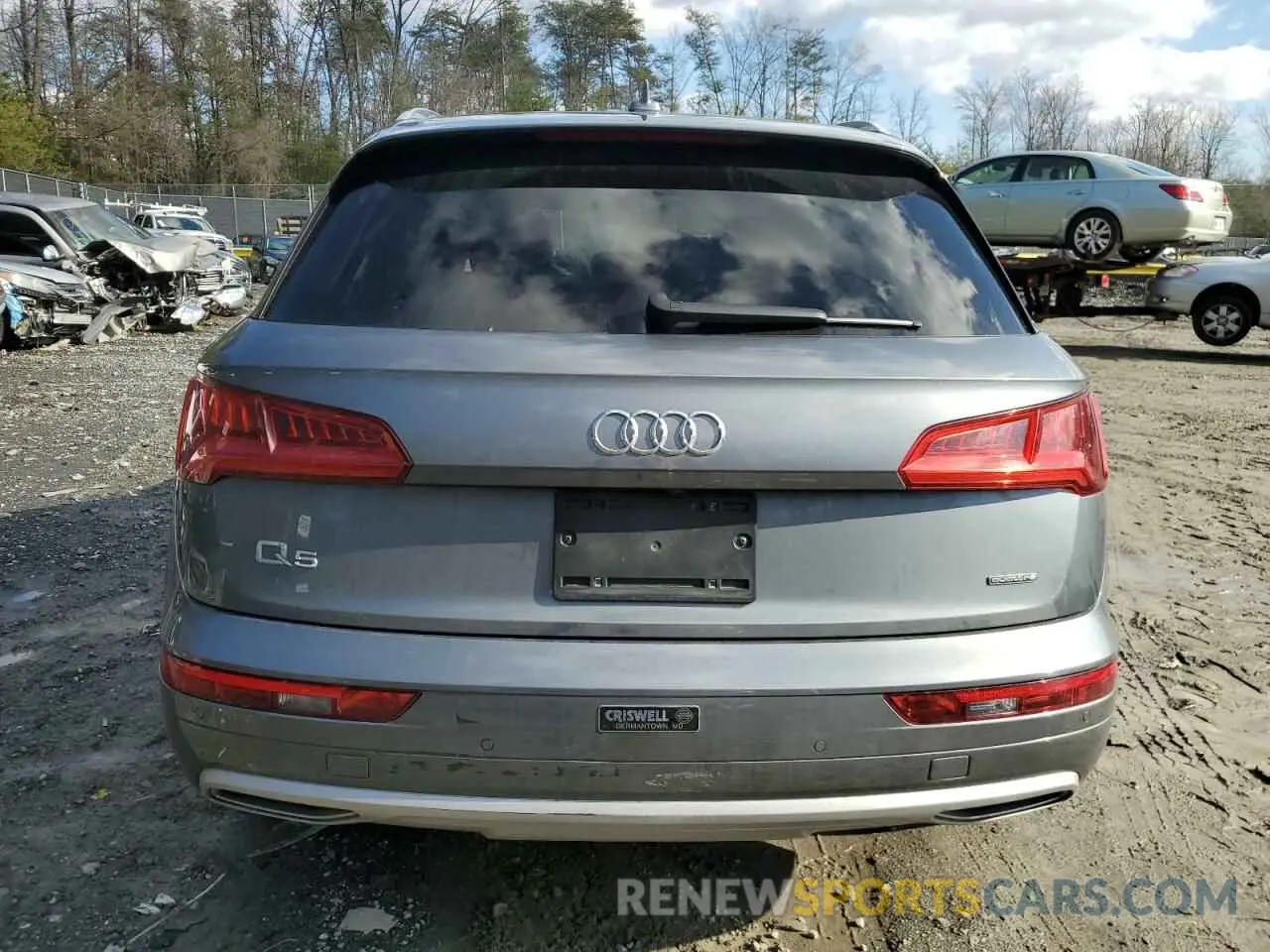 6 Photograph of a damaged car WA1ANAFY4L2060195 AUDI Q5 2020