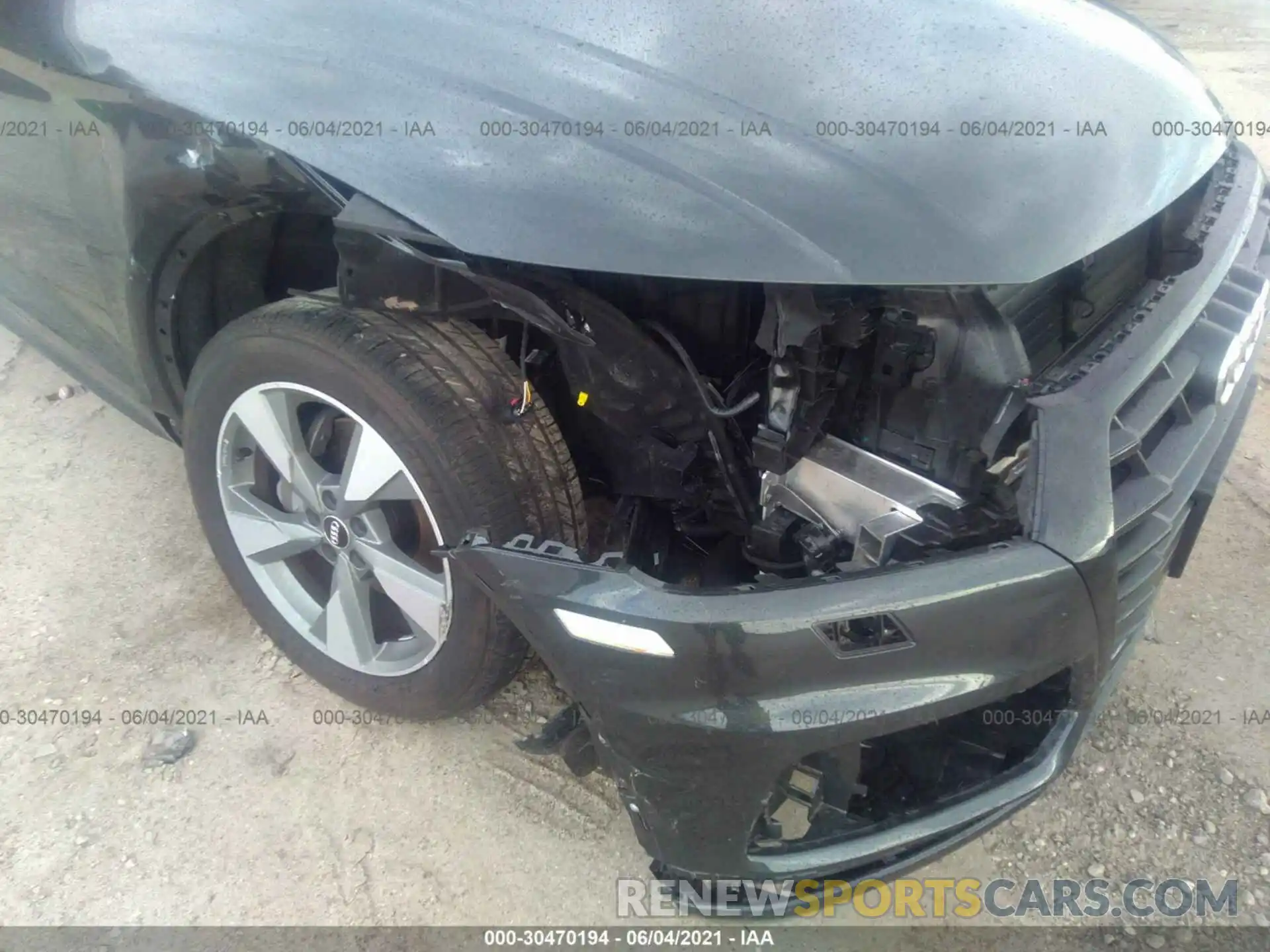 6 Photograph of a damaged car WA1ANAFY4L2111629 AUDI Q5 2020