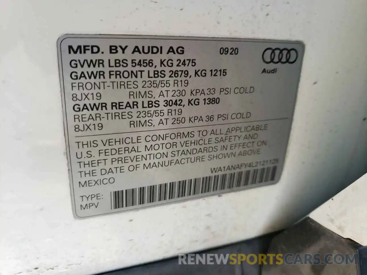 10 Photograph of a damaged car WA1ANAFY4L2121125 AUDI Q5 2020