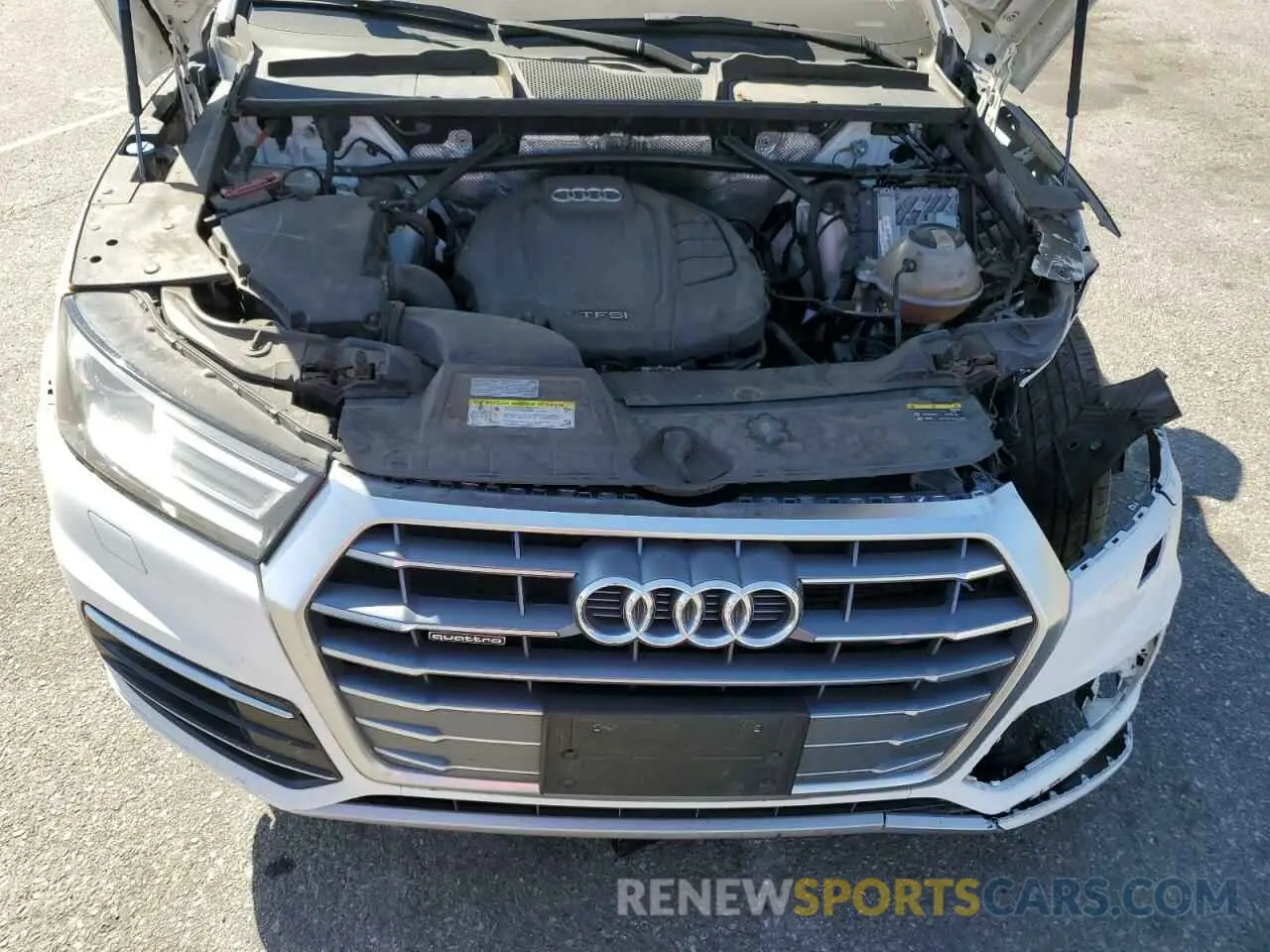 11 Photograph of a damaged car WA1ANAFY5L2039890 AUDI Q5 2020