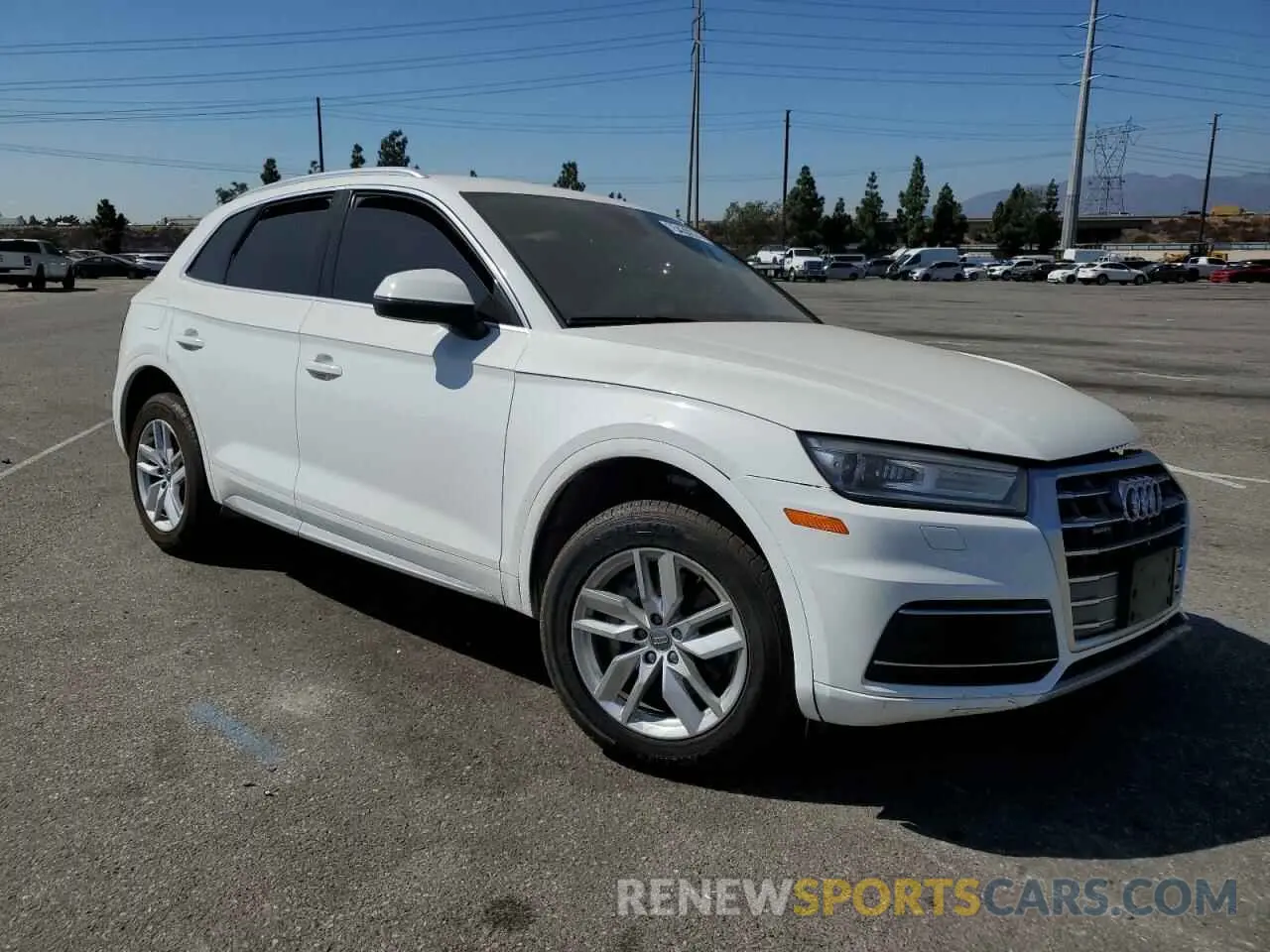 4 Photograph of a damaged car WA1ANAFY5L2039890 AUDI Q5 2020
