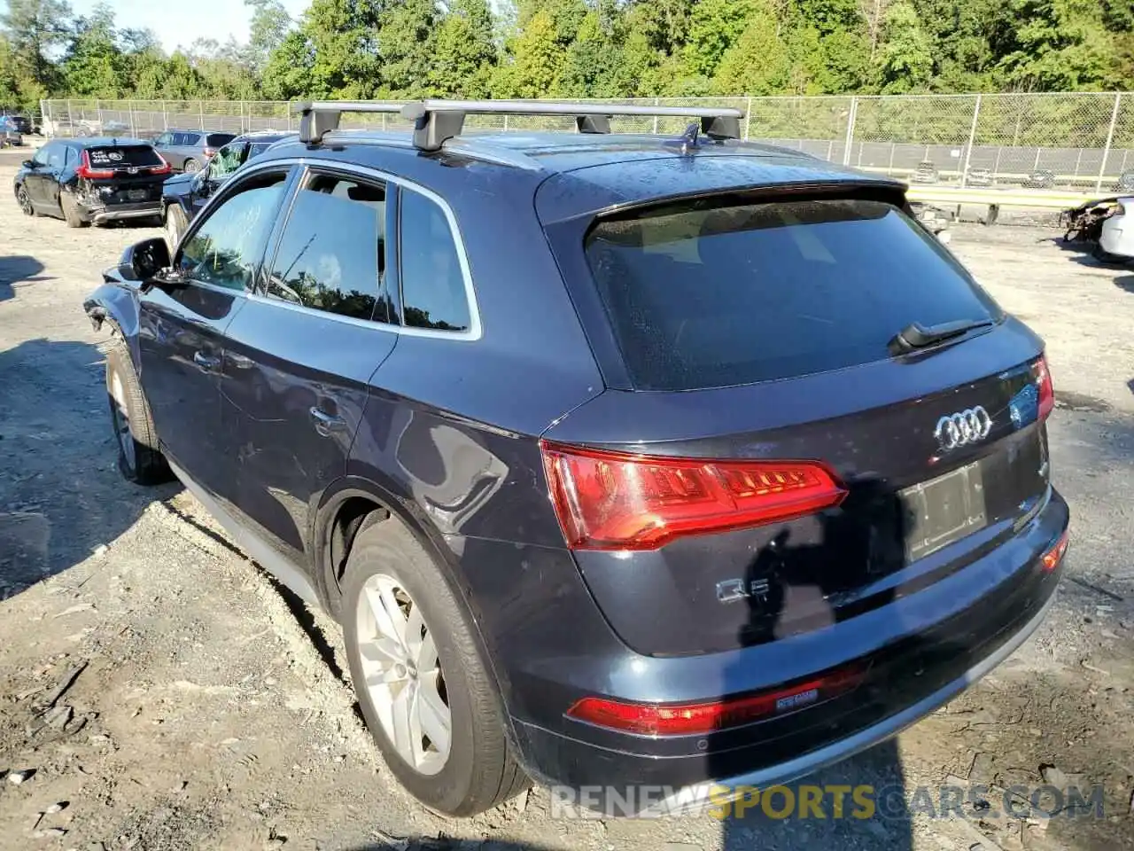 3 Photograph of a damaged car WA1ANAFY5L2040733 AUDI Q5 2020