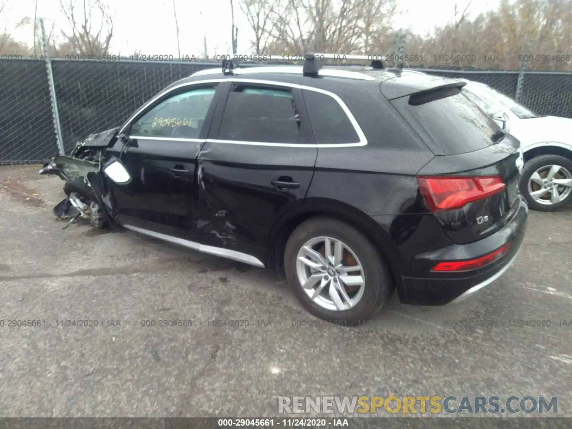 3 Photograph of a damaged car WA1ANAFY5L2056169 AUDI Q5 2020