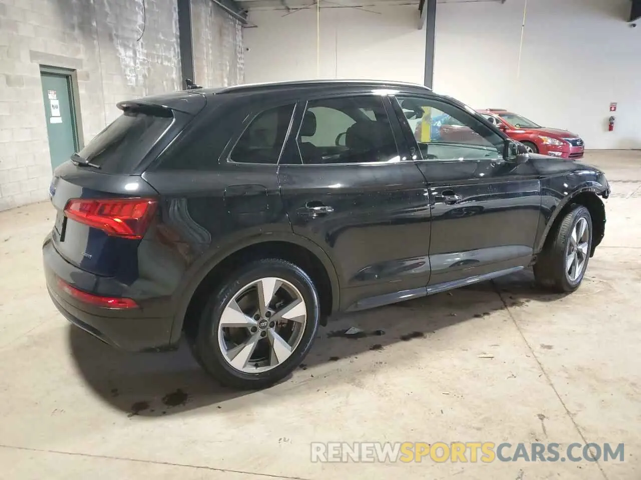 3 Photograph of a damaged car WA1ANAFY5L2080245 AUDI Q5 2020