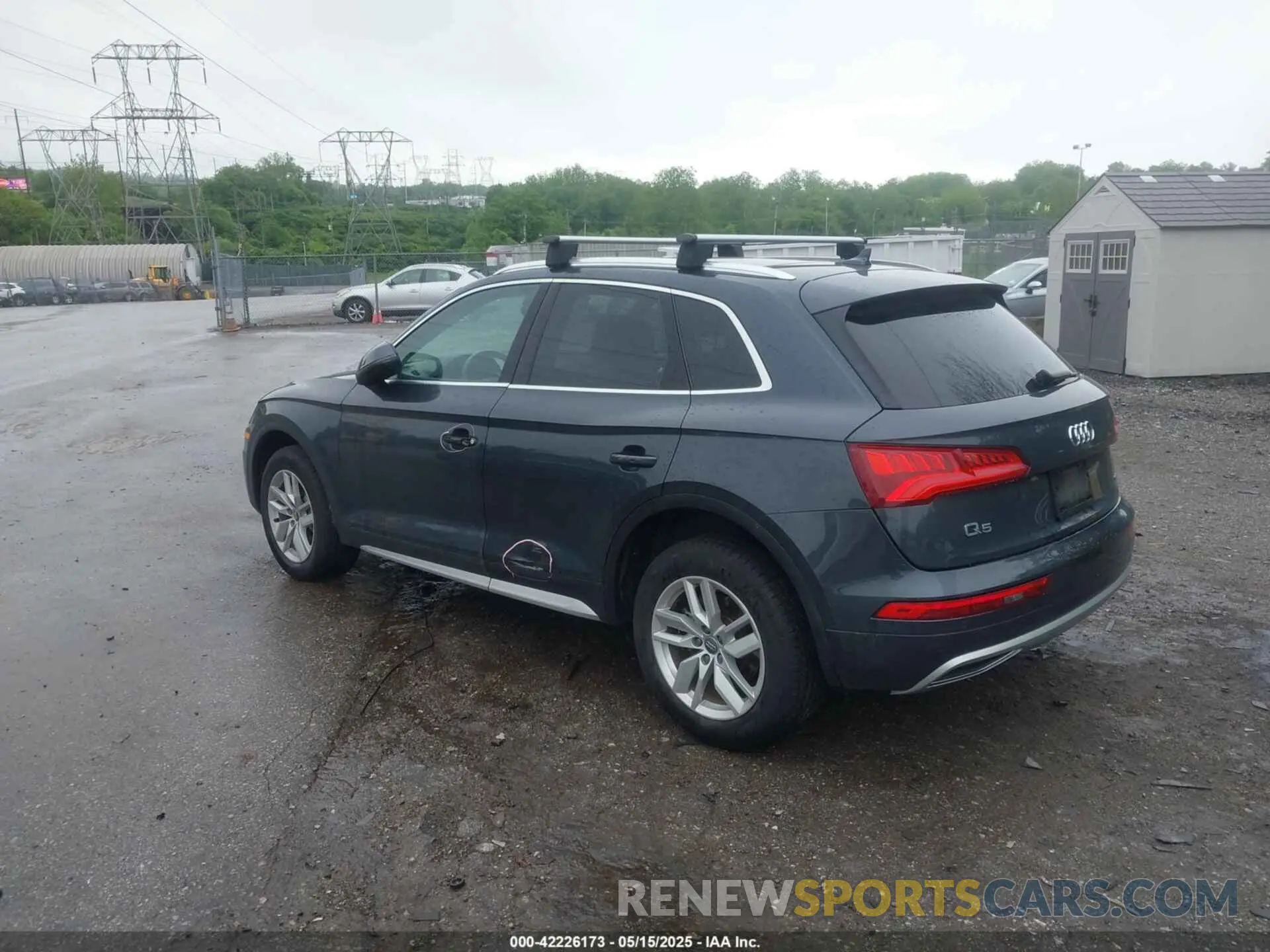 3 Photograph of a damaged car WA1ANAFY6L2042006 AUDI Q5 2020
