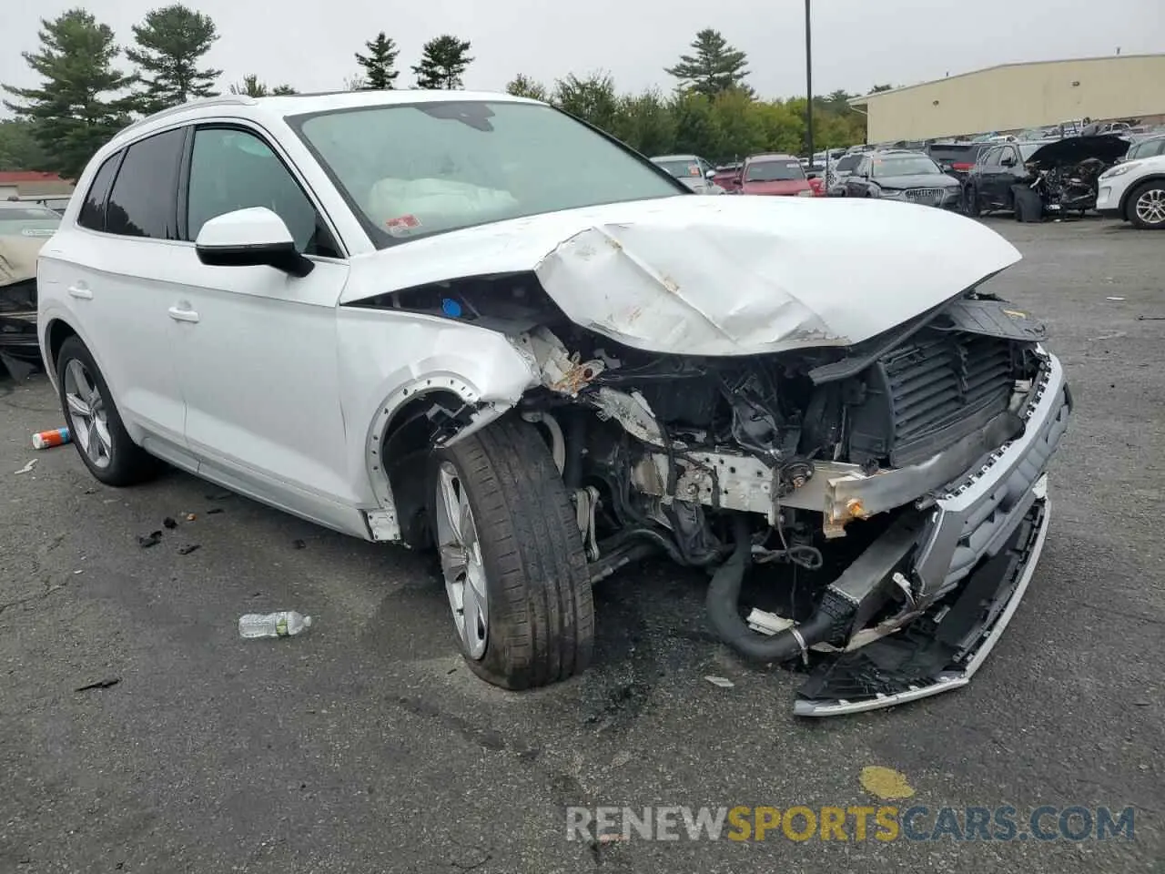 4 Photograph of a damaged car WA1ANAFY6L2042734 AUDI Q5 2020