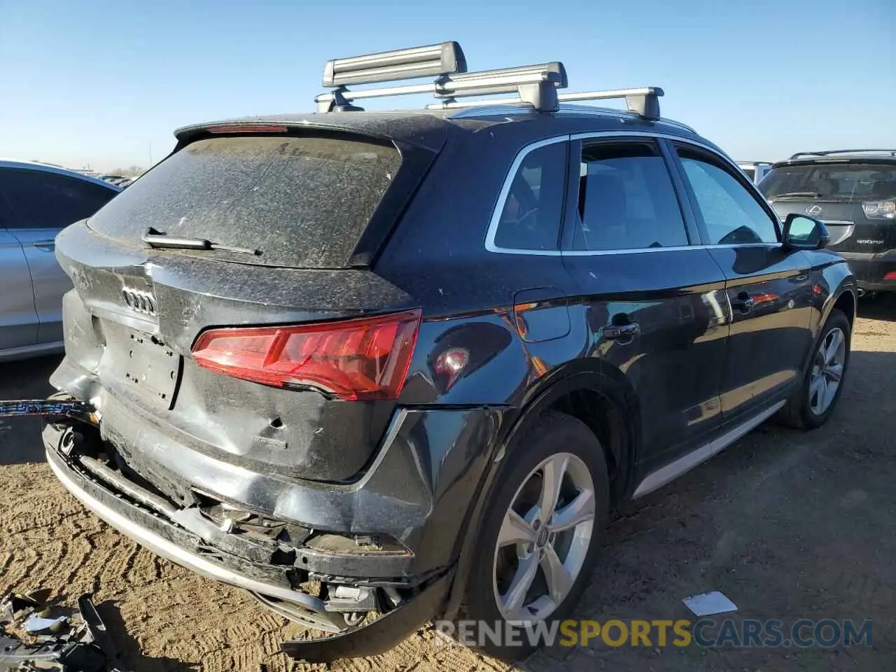 3 Photograph of a damaged car WA1ANAFY6L2043625 AUDI Q5 2020