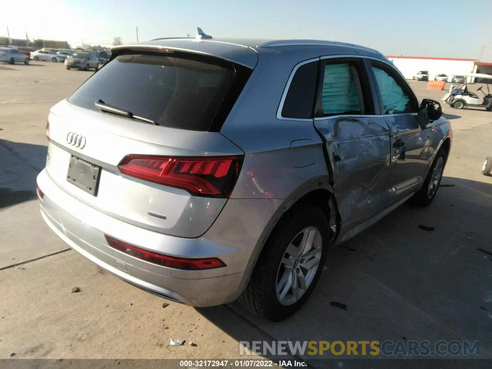 4 Photograph of a damaged car WA1ANAFY6L2058867 AUDI Q5 2020