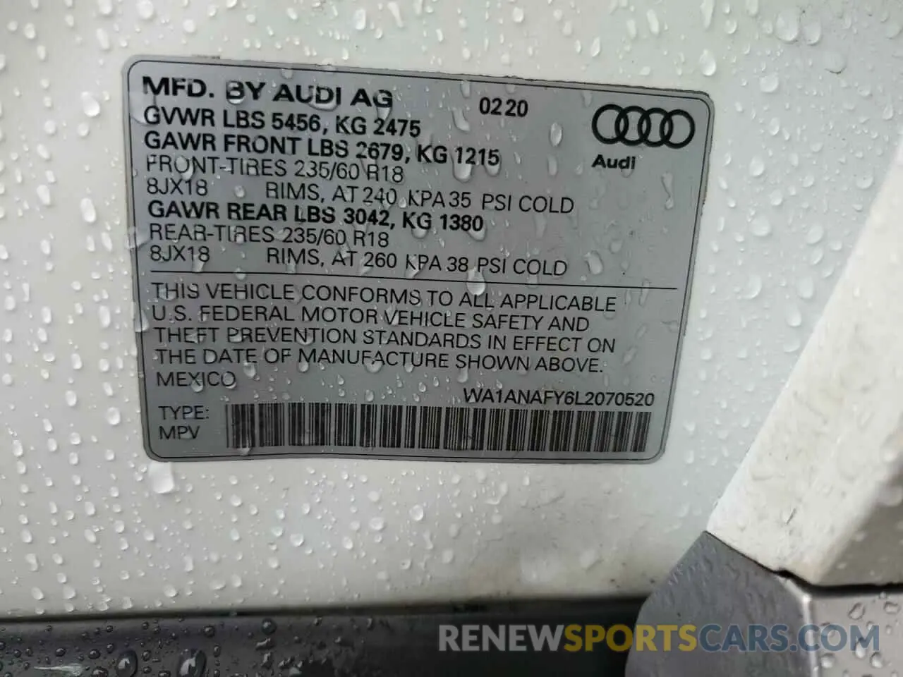 13 Photograph of a damaged car WA1ANAFY6L2070520 AUDI Q5 2020