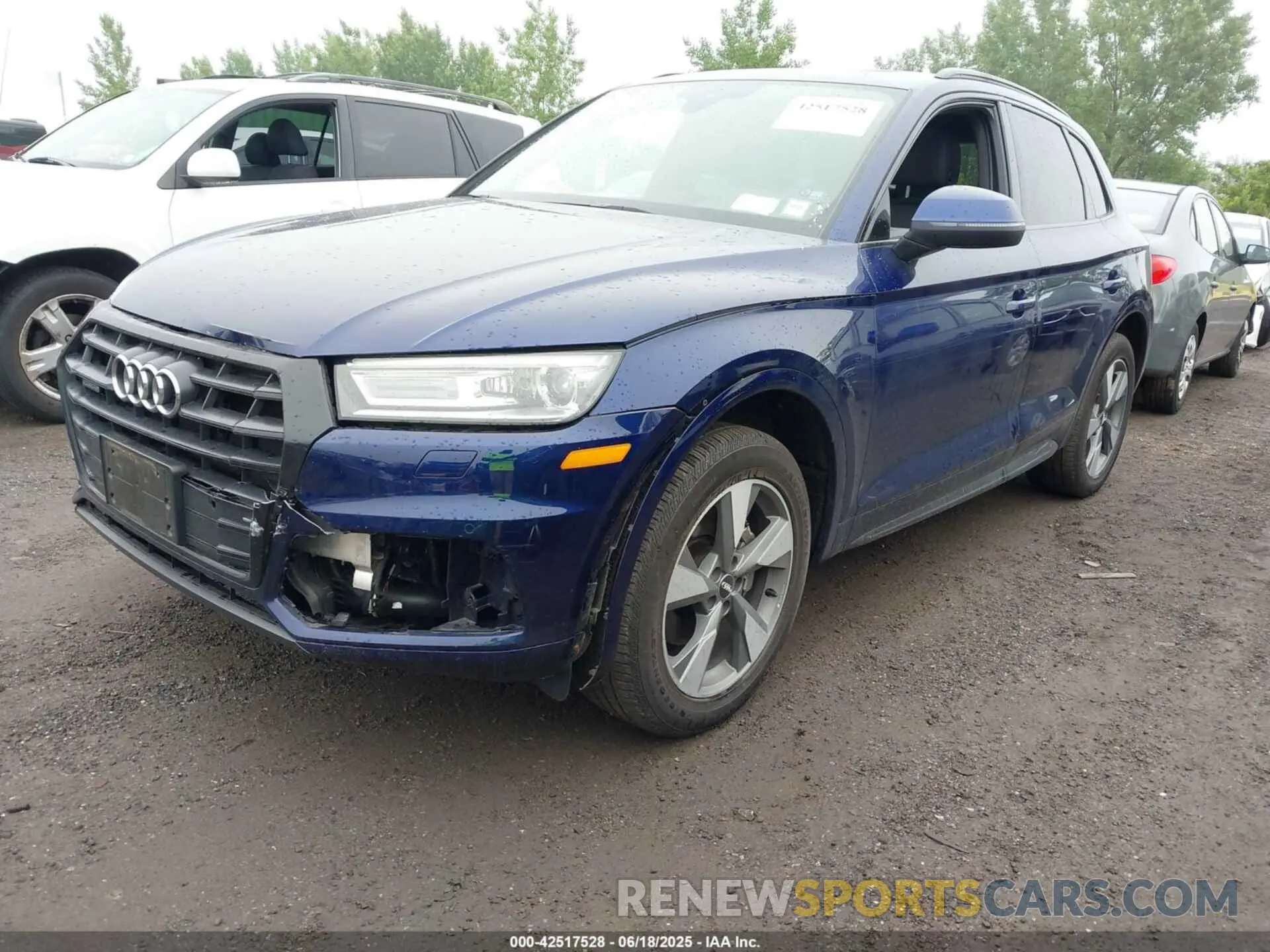 2 Photograph of a damaged car WA1ANAFY6L2075135 AUDI Q5 2020