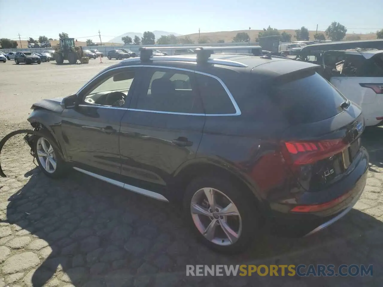 2 Photograph of a damaged car WA1ANAFY7L2022721 AUDI Q5 2020
