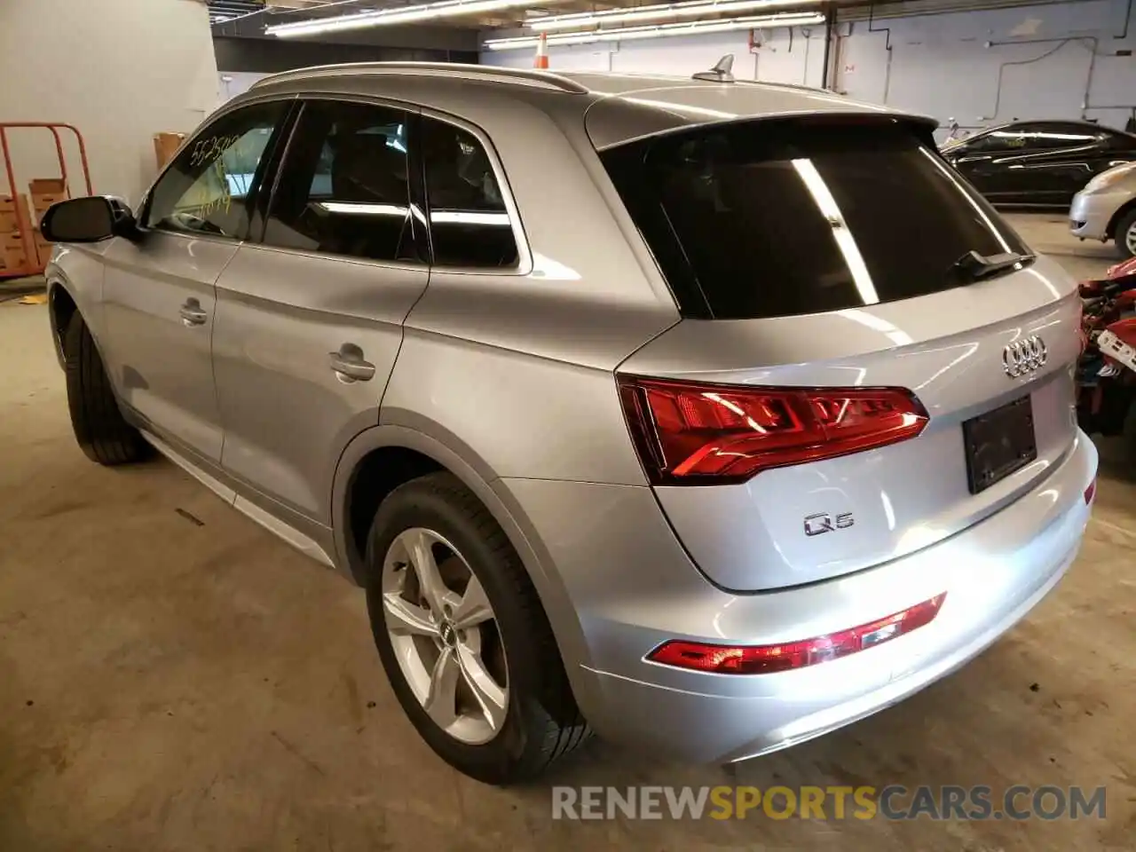 3 Photograph of a damaged car WA1ANAFY7L2098519 AUDI Q5 2020