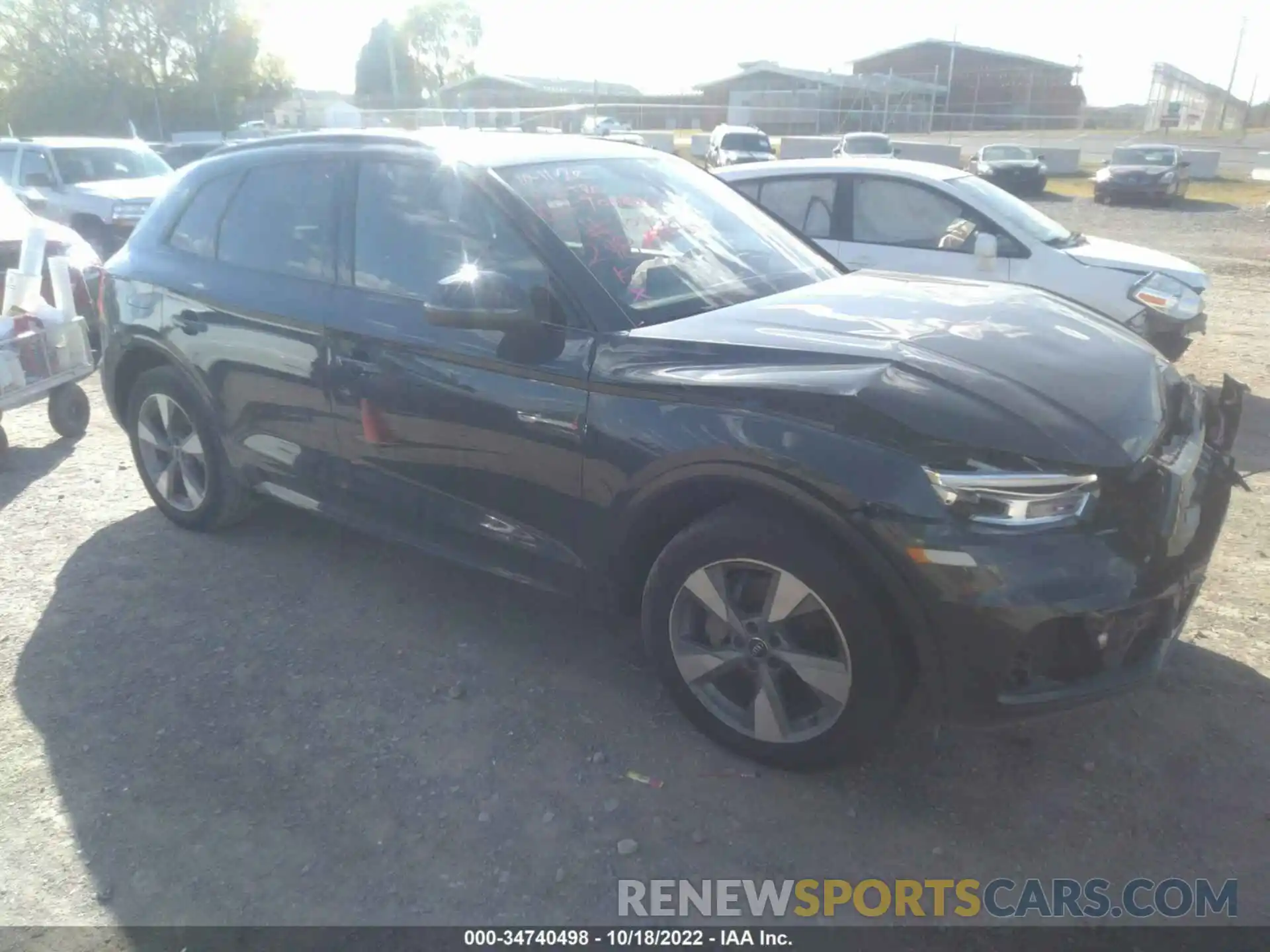 1 Photograph of a damaged car WA1ANAFY7L2104965 AUDI Q5 2020