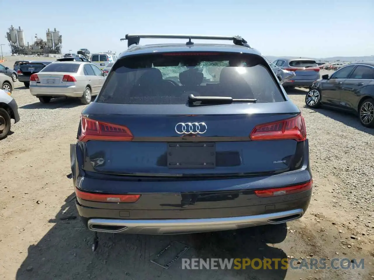 6 Photograph of a damaged car WA1ANAFY8L2016832 AUDI Q5 2020