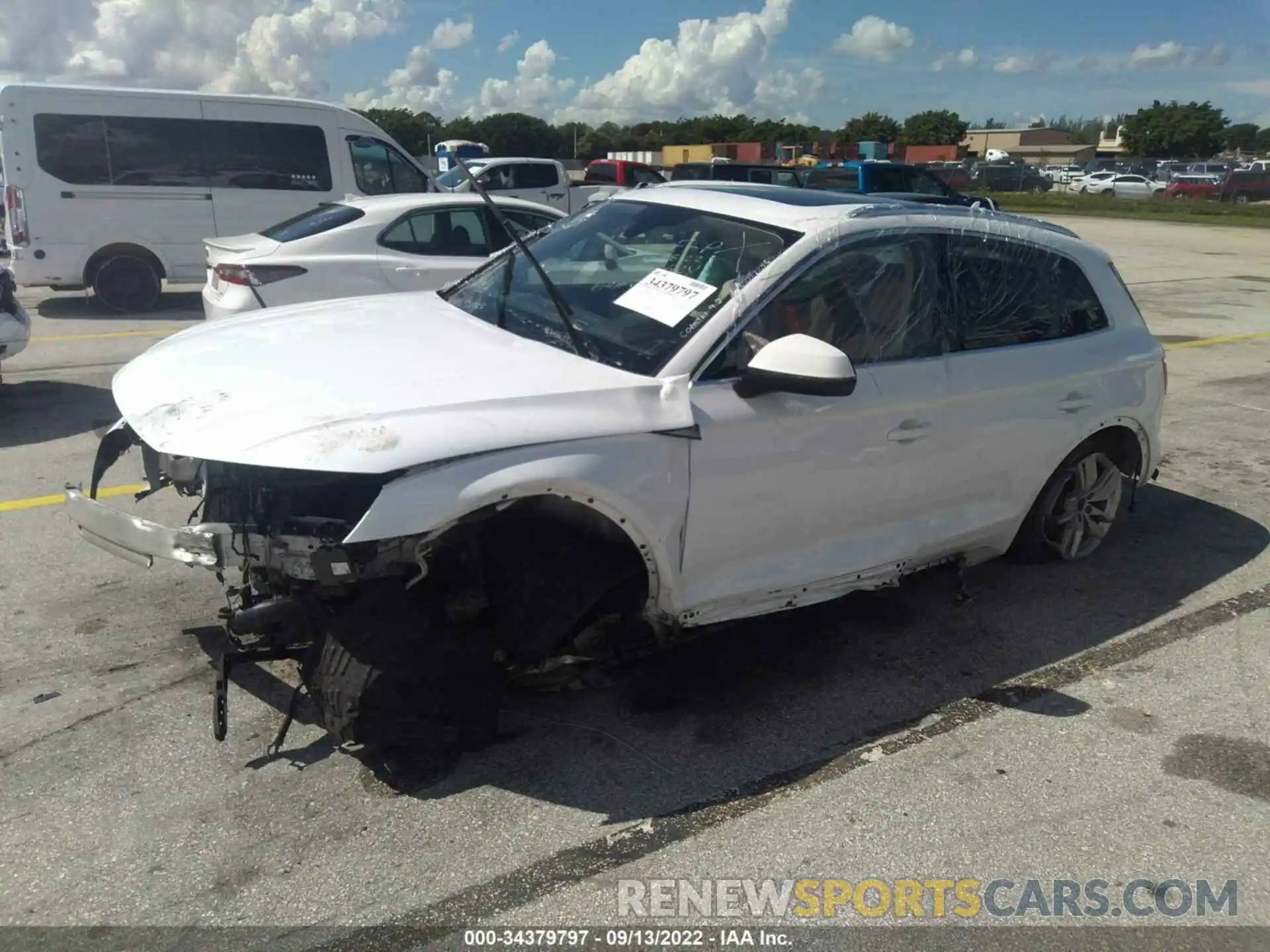 2 Photograph of a damaged car WA1ANAFY8L2031959 AUDI Q5 2020