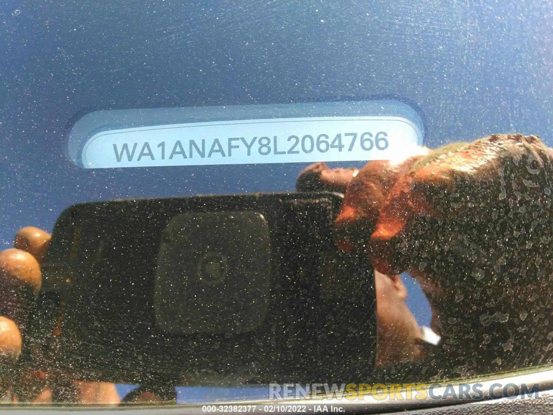 9 Photograph of a damaged car WA1ANAFY8L2064766 AUDI Q5 2020