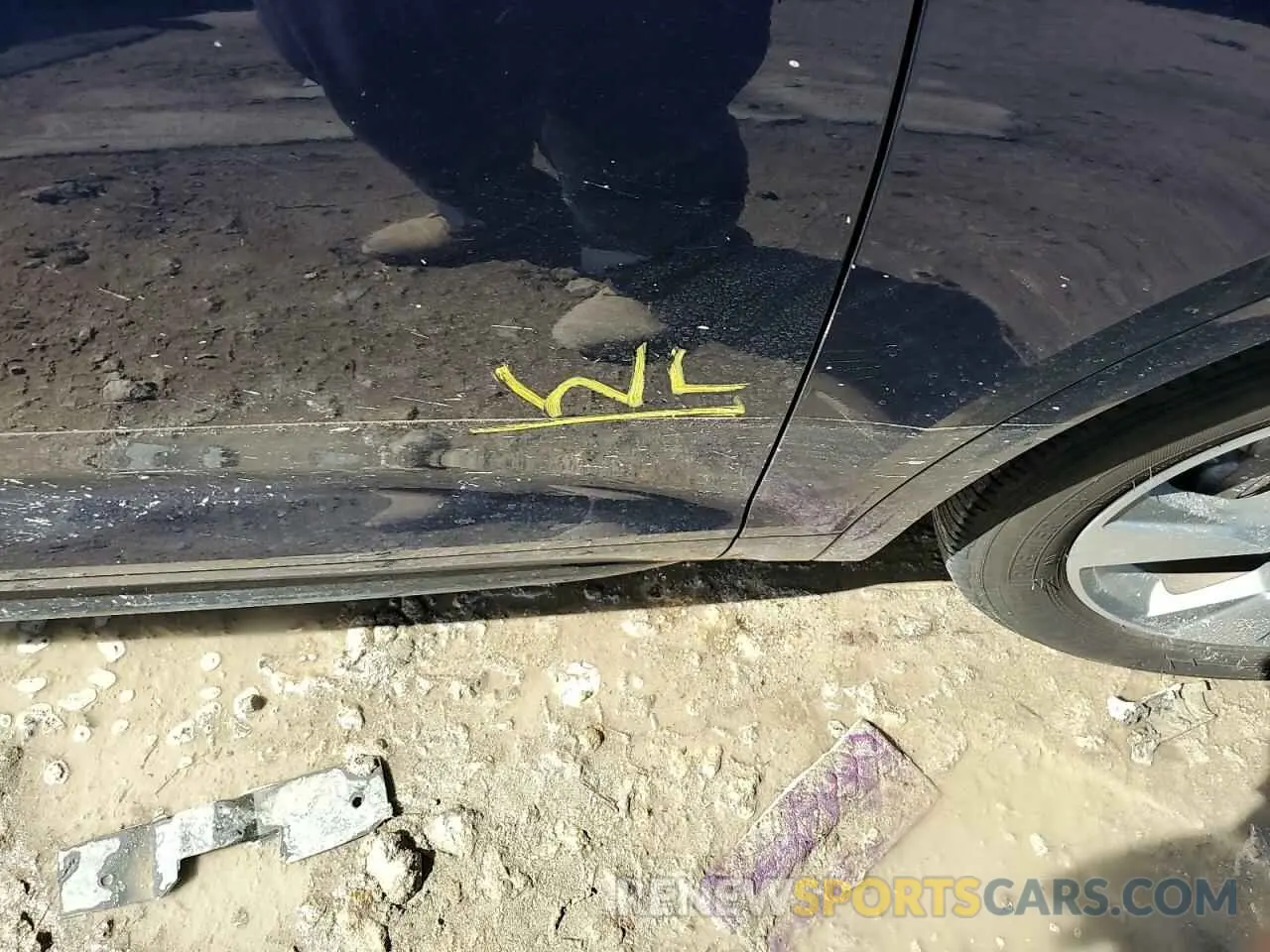 13 Photograph of a damaged car WA1ANAFY8L2113870 AUDI Q5 2020