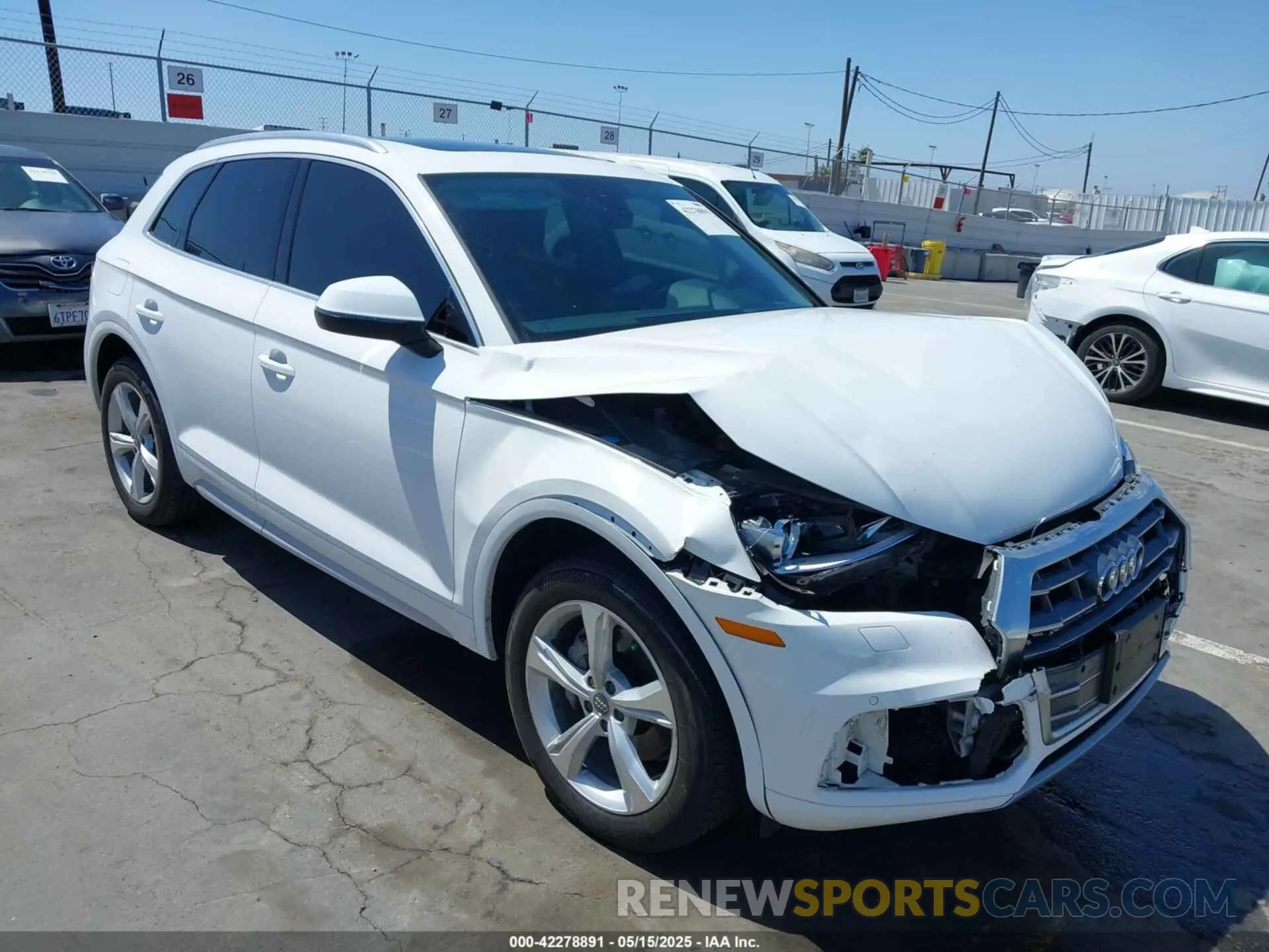 1 Photograph of a damaged car WA1ANAFY9L2029945 AUDI Q5 2020