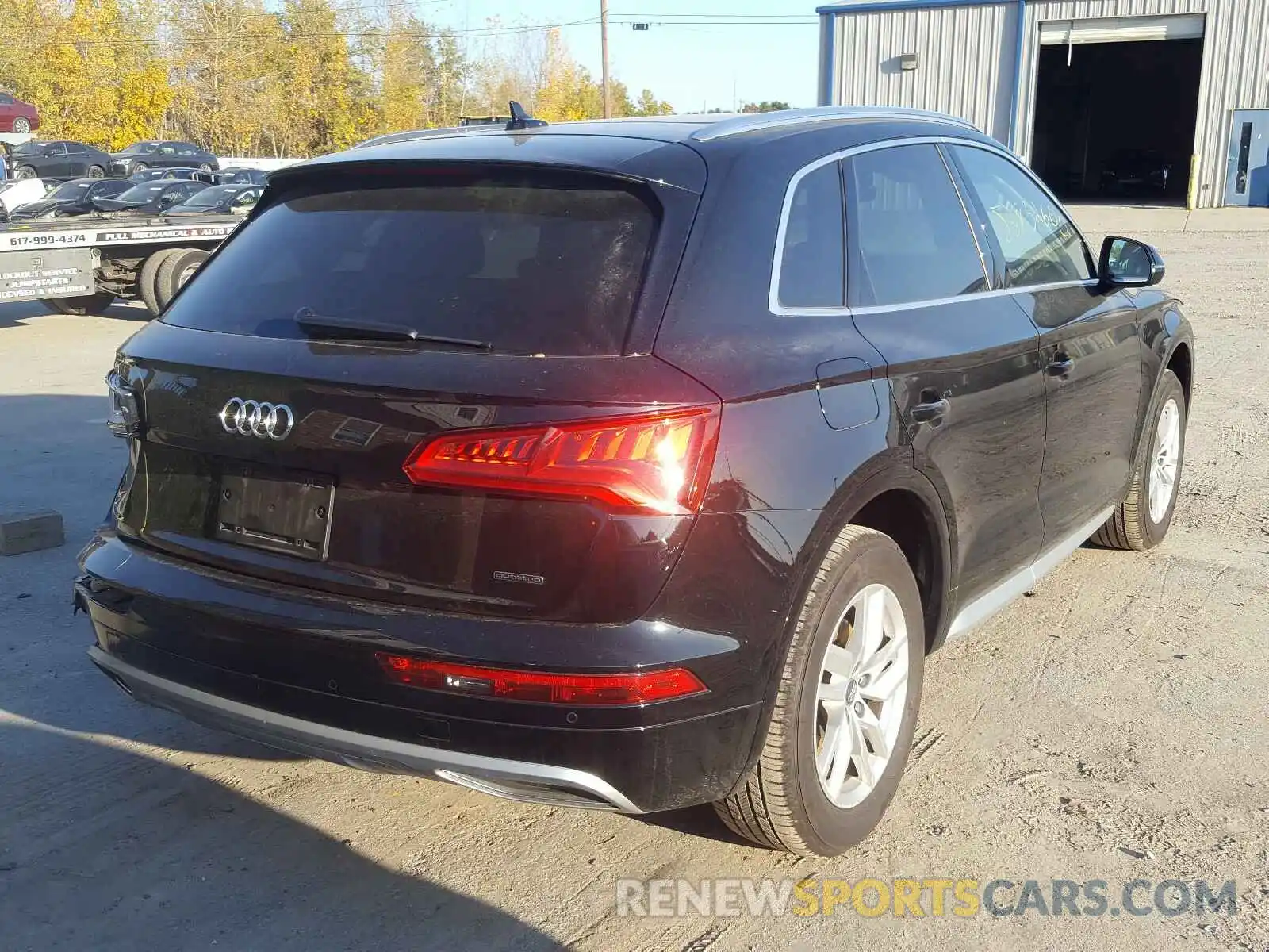 4 Photograph of a damaged car WA1ANAFY9L2036622 AUDI Q5 2020