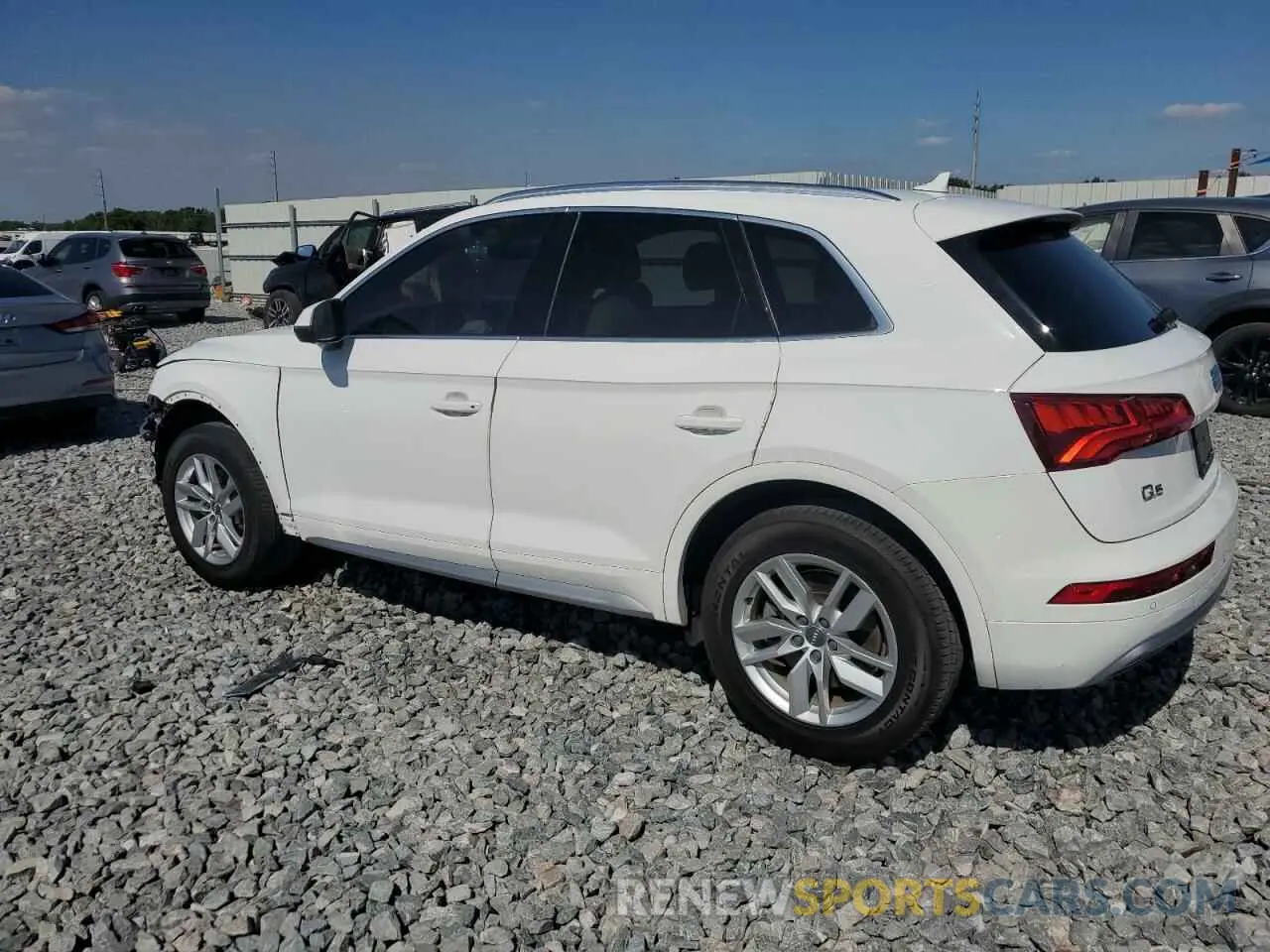 2 Photograph of a damaged car WA1ANAFY9L2064002 AUDI Q5 2020