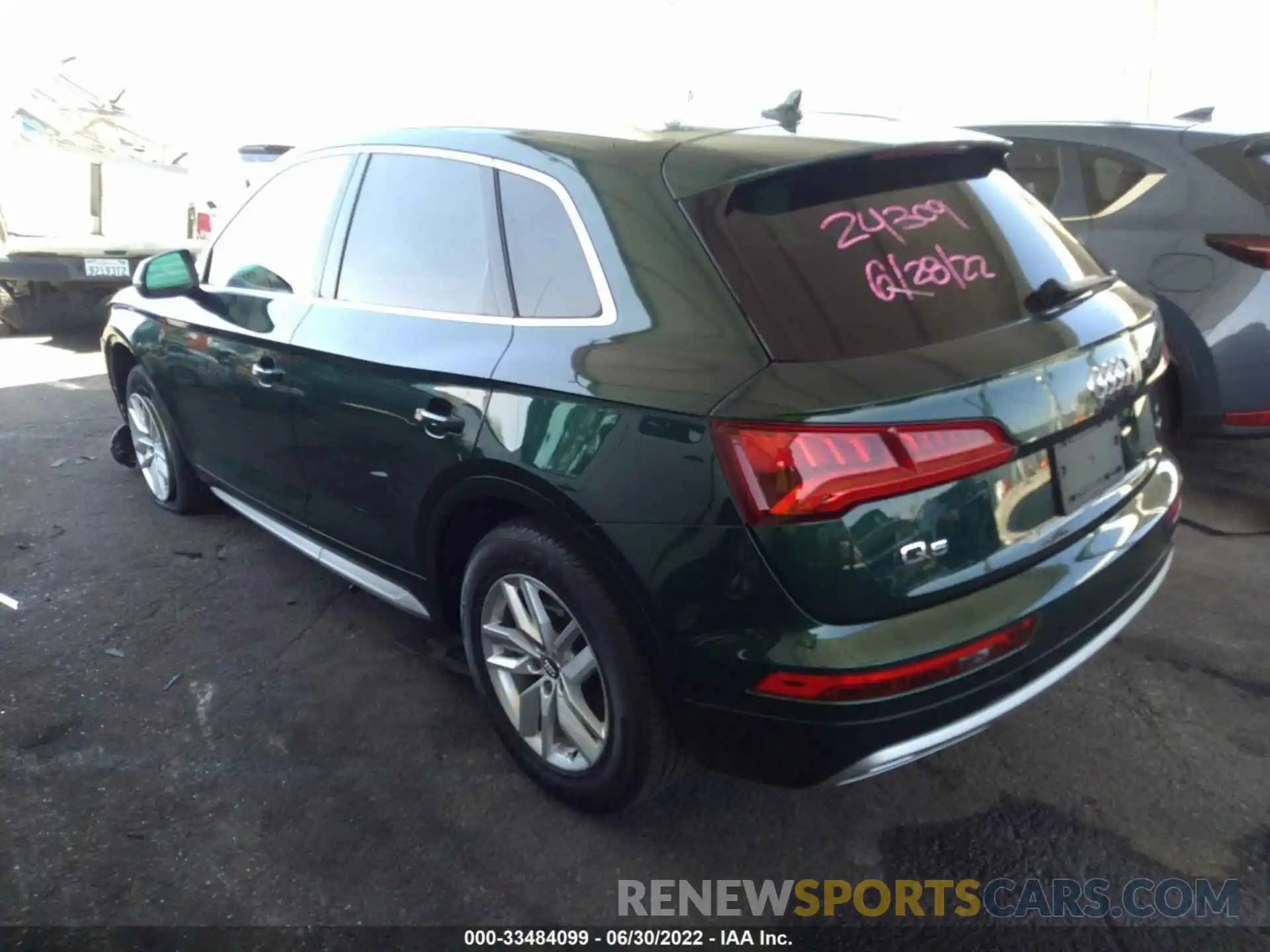 3 Photograph of a damaged car WA1ANAFY9L2091409 AUDI Q5 2020