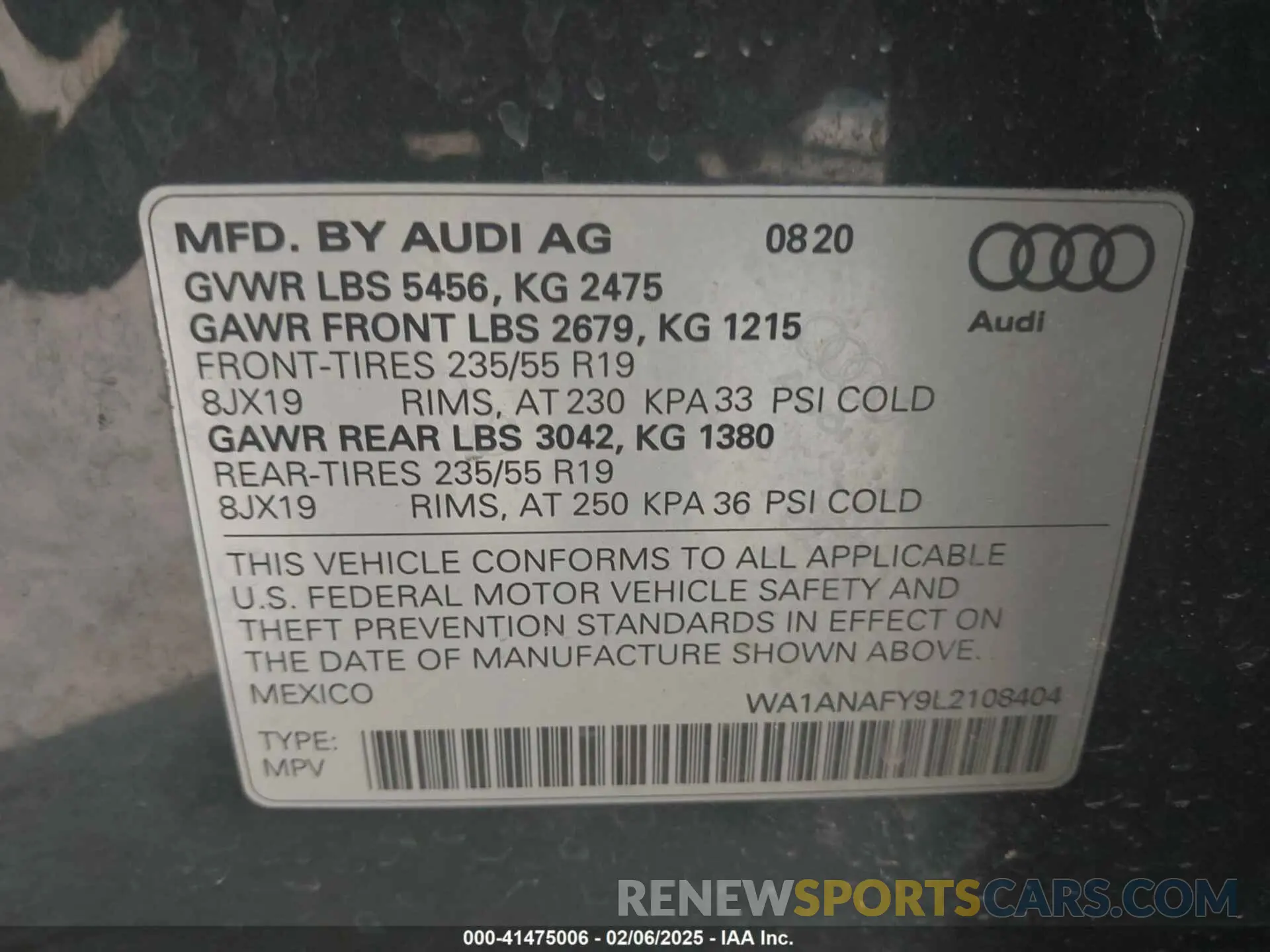 9 Photograph of a damaged car WA1ANAFY9L2108404 AUDI Q5 2020