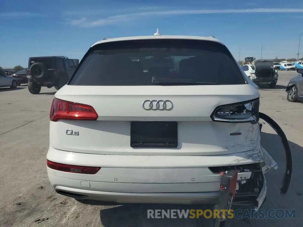 6 Photograph of a damaged car WA1ANAFY9L2113778 AUDI Q5 2020