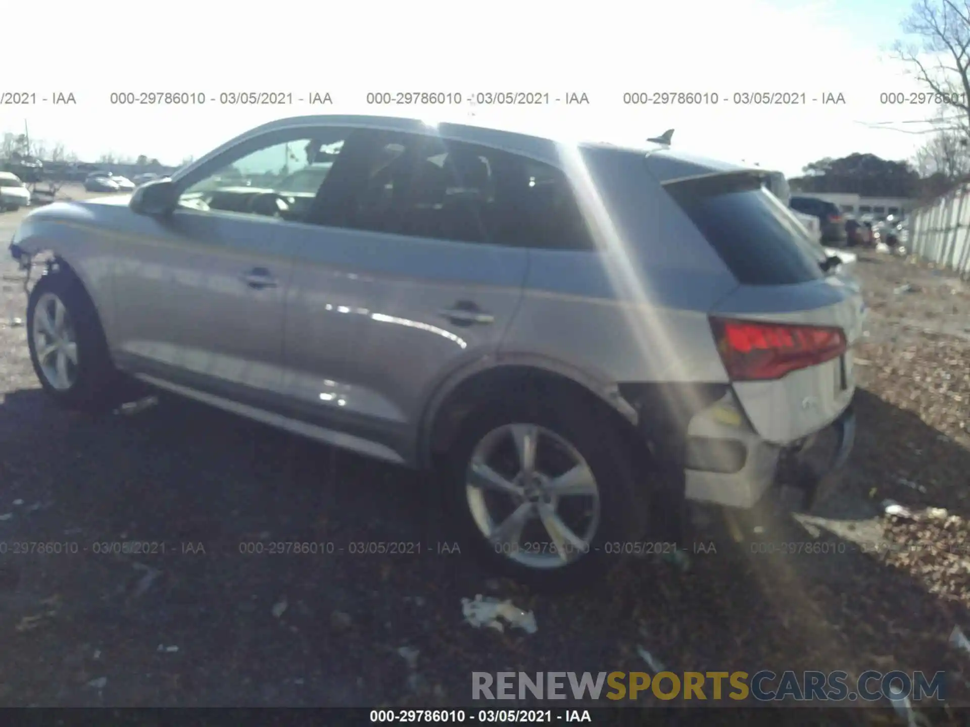 3 Photograph of a damaged car WA1ANAFYXL2022745 AUDI Q5 2020