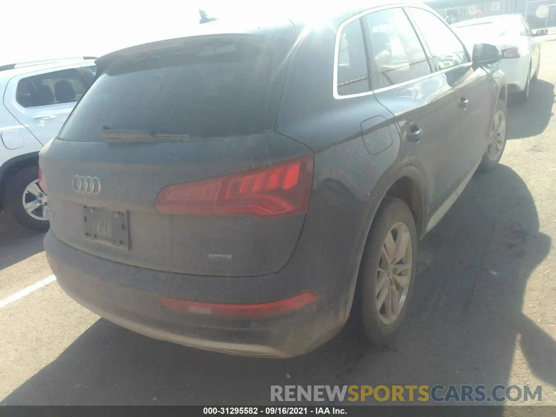 4 Photograph of a damaged car WA1ANAFYXL2023457 AUDI Q5 2020