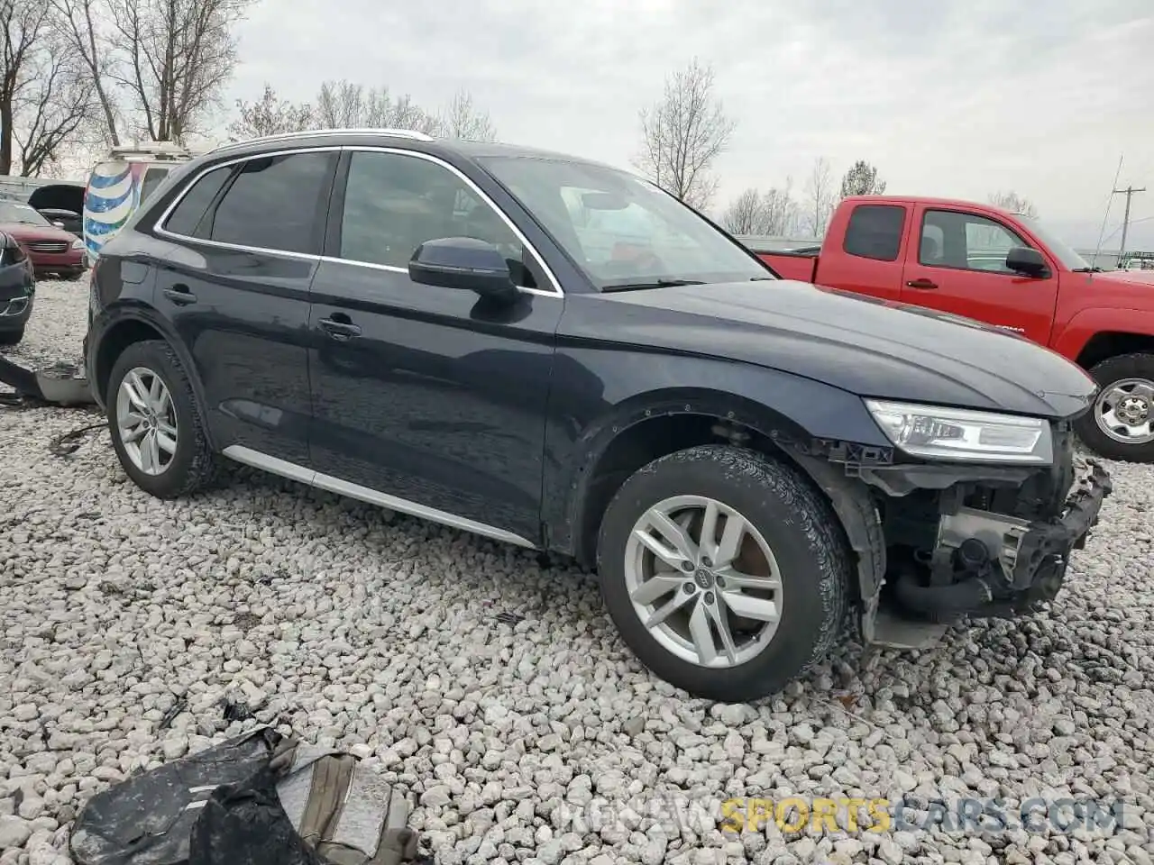 4 Photograph of a damaged car WA1ANAFYXL2038282 AUDI Q5 2020