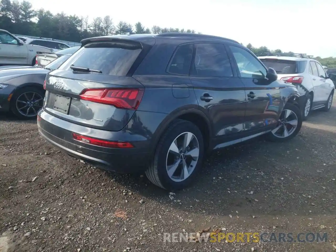 4 Photograph of a damaged car WA1ANAFYXL2077020 AUDI Q5 2020