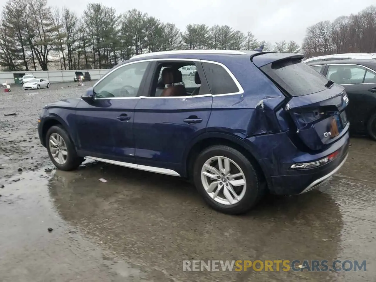 2 Photograph of a damaged car WA1ANAFYXL2087174 AUDI Q5 2020