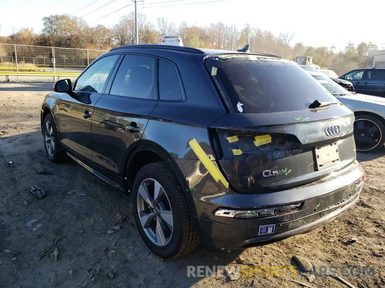 3 Photograph of a damaged car WA1ANAFYXL2088762 AUDI Q5 2020