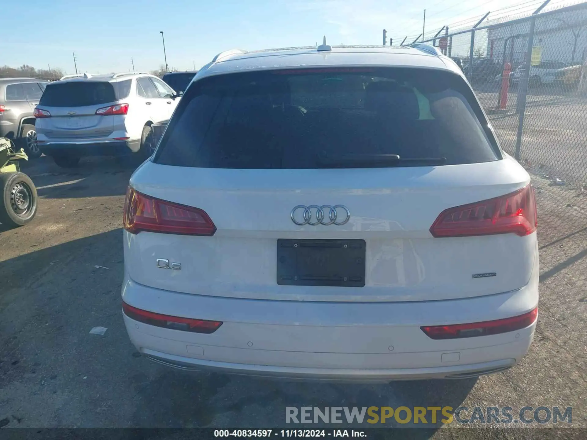 16 Photograph of a damaged car WA1ANAFYXL2094674 AUDI Q5 2020