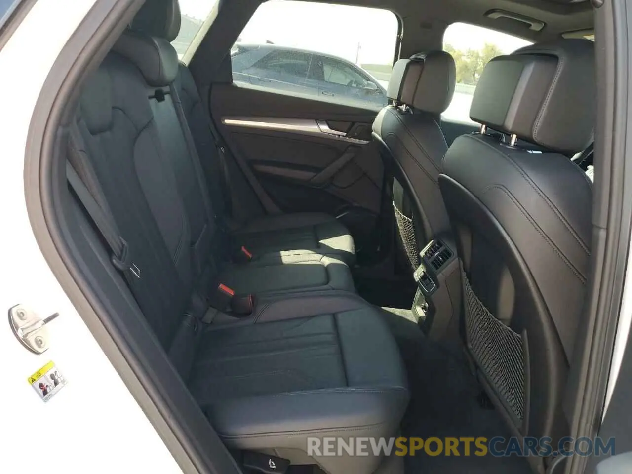 11 Photograph of a damaged car WA1ANAFYXL2108850 AUDI Q5 2020