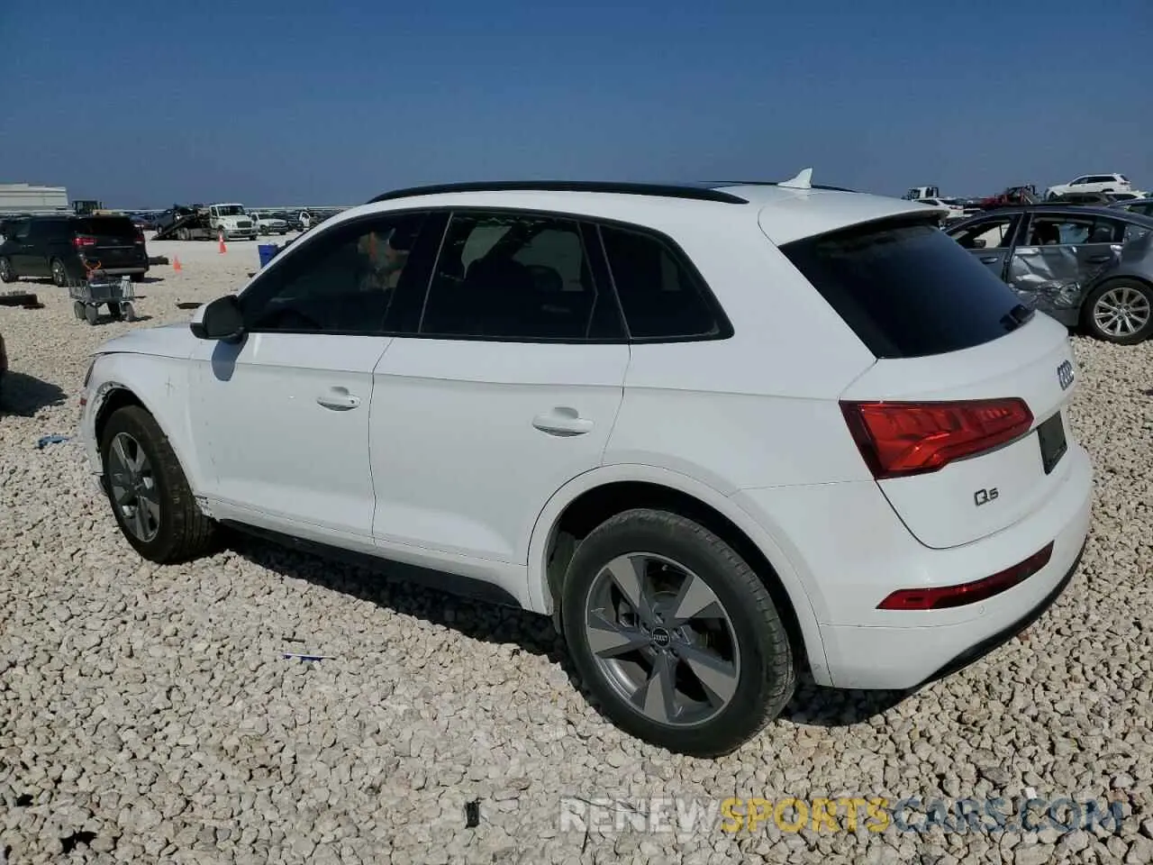 2 Photograph of a damaged car WA1ANAFYXL2108850 AUDI Q5 2020