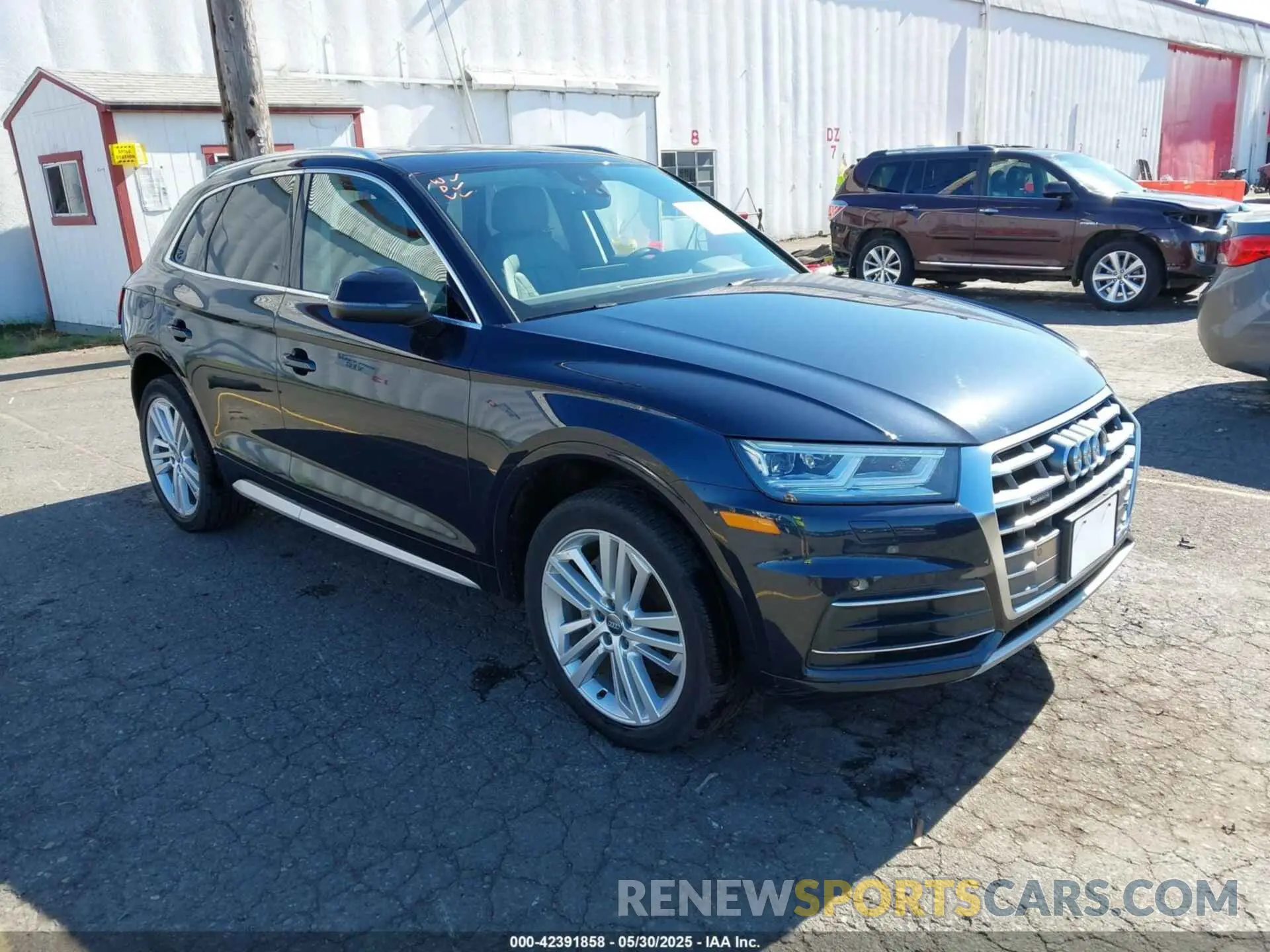 1 Photograph of a damaged car WA1BNAFY0L2020863 AUDI Q5 2020