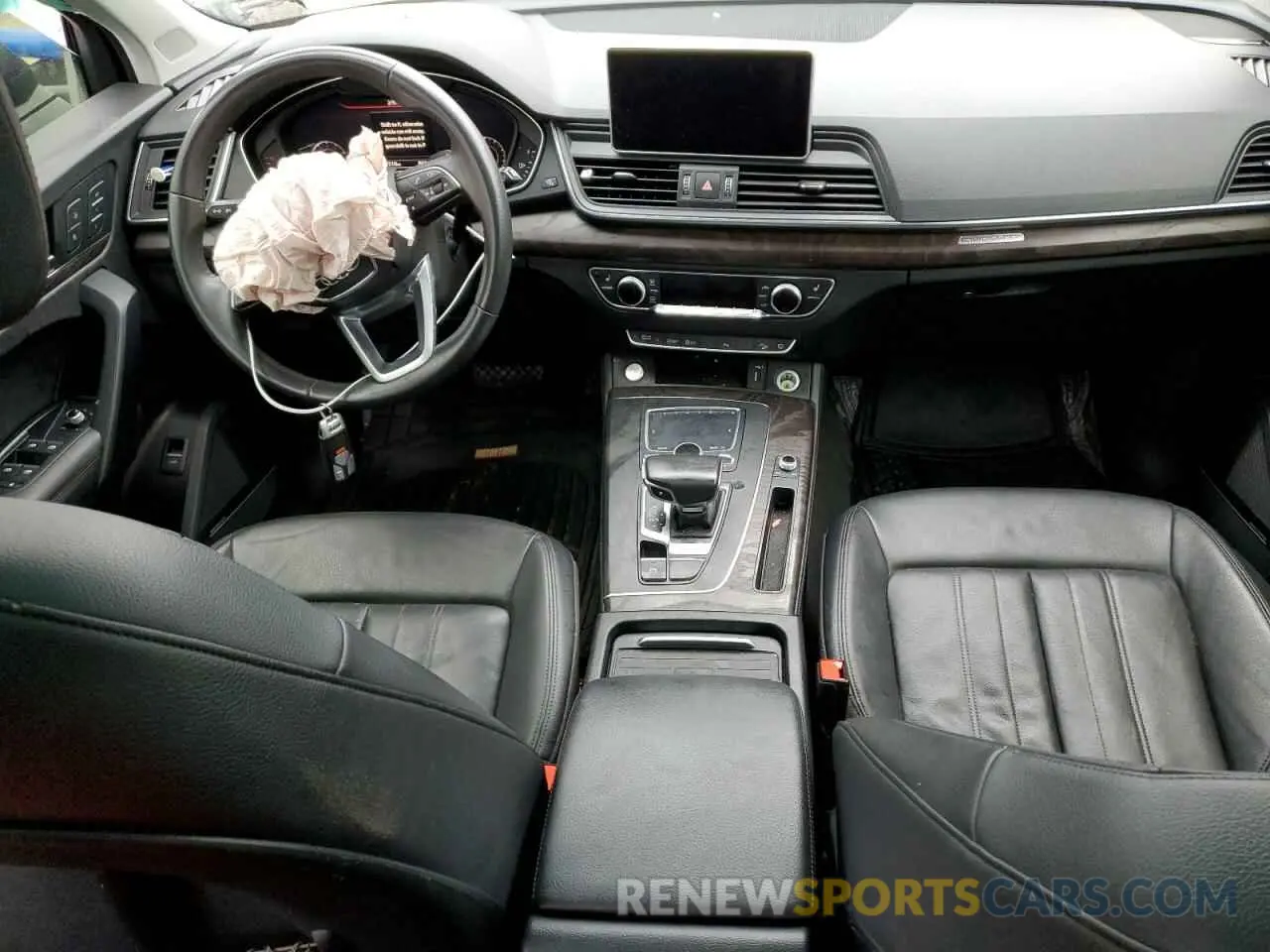 8 Photograph of a damaged car WA1BNAFY0L2023987 AUDI Q5 2020