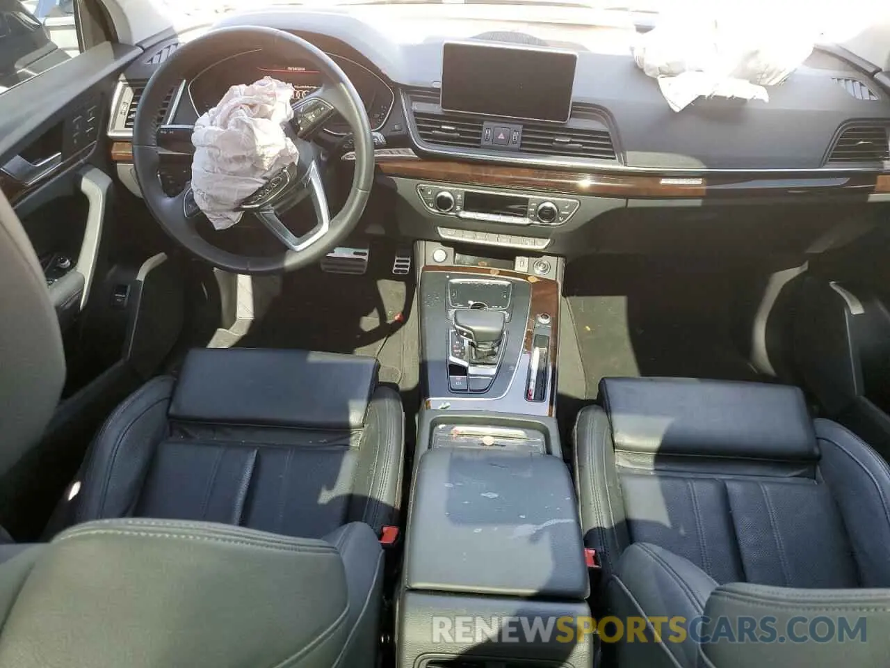 8 Photograph of a damaged car WA1BNAFY0L2055497 AUDI Q5 2020