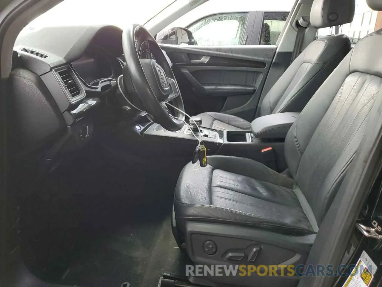 7 Photograph of a damaged car WA1BNAFY0L2076155 AUDI Q5 2020