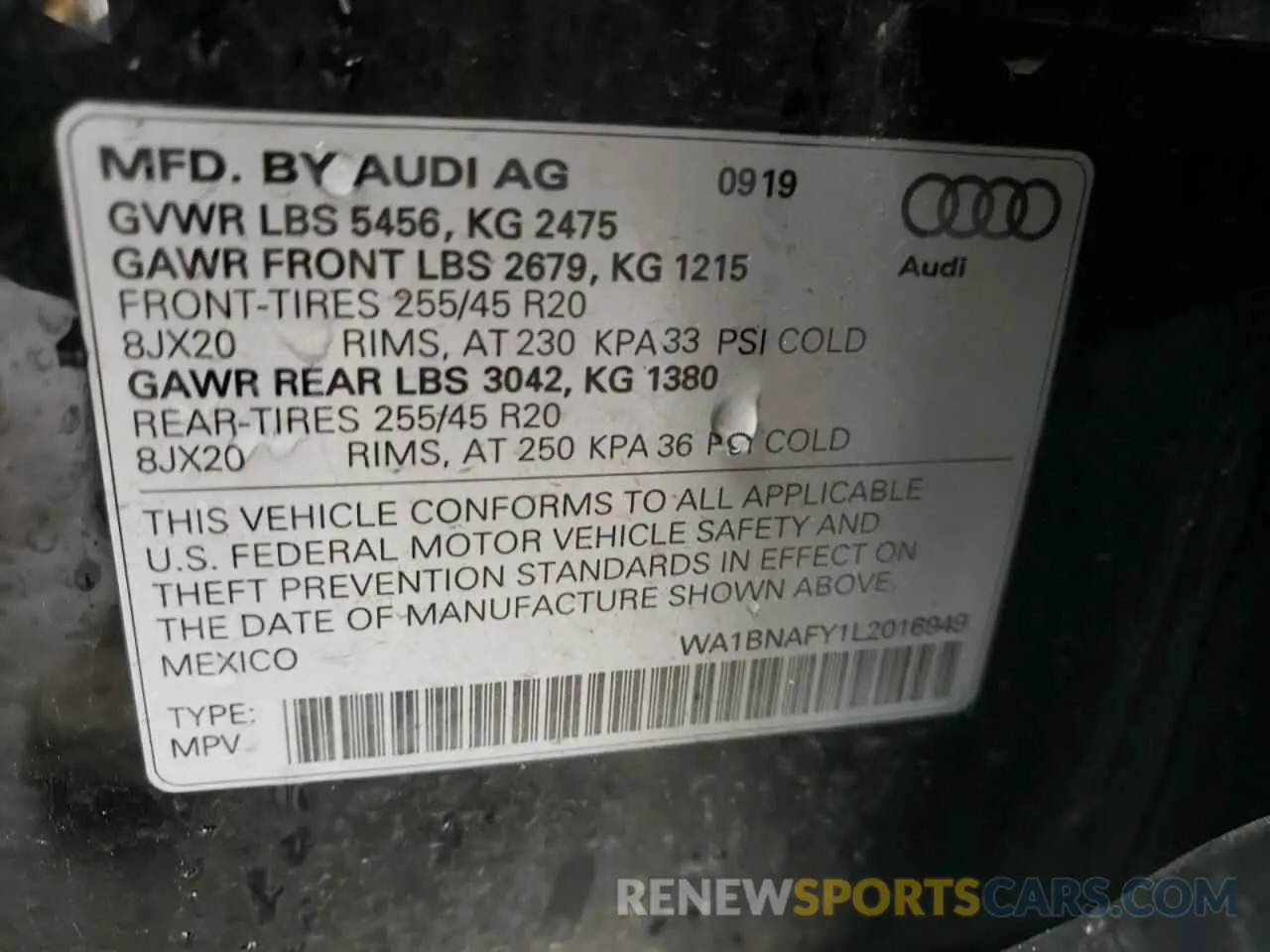 14 Photograph of a damaged car WA1BNAFY1L2016949 AUDI Q5 2020