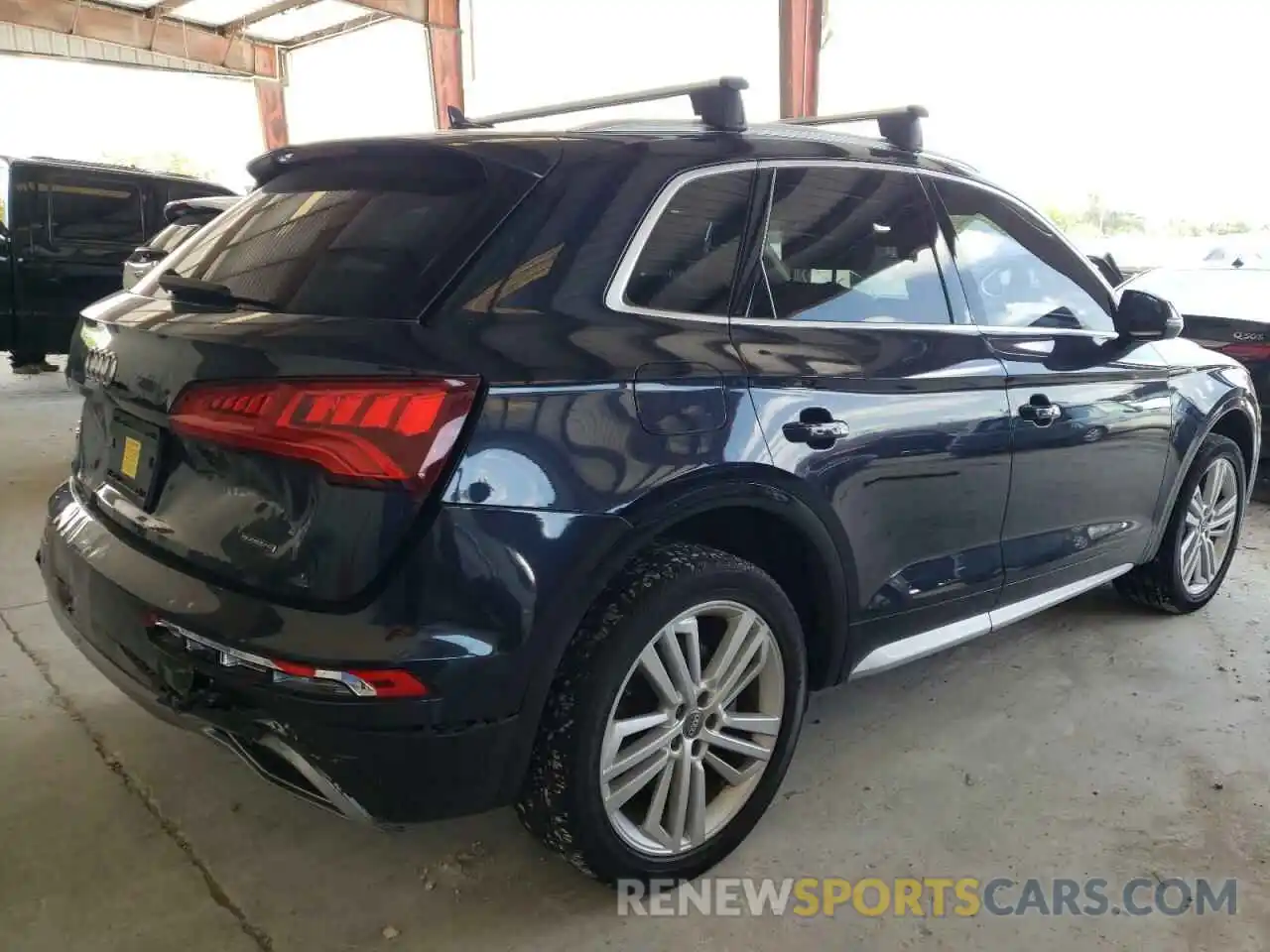 4 Photograph of a damaged car WA1BNAFY1L2028017 AUDI Q5 2020