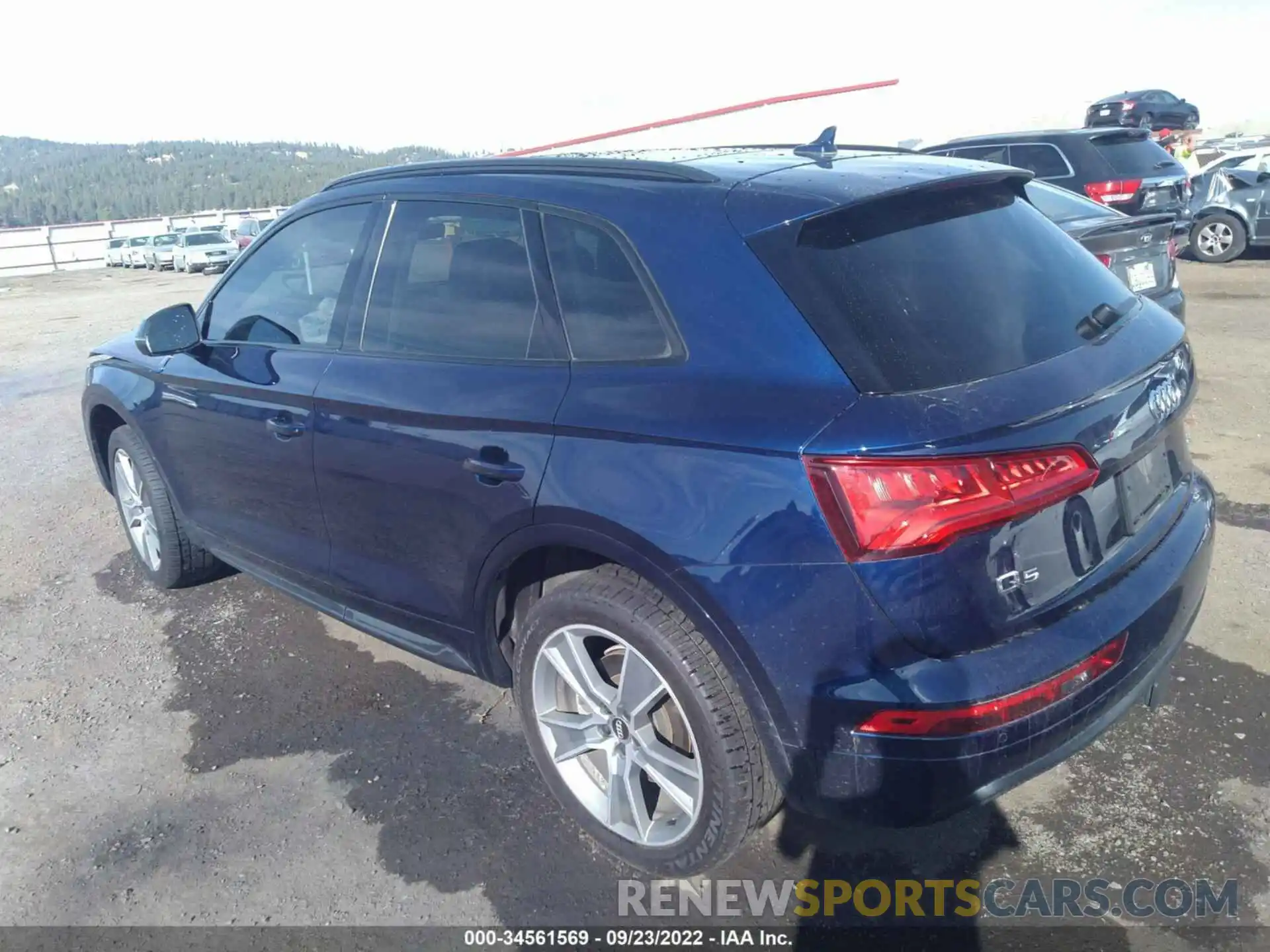 3 Photograph of a damaged car WA1BNAFY1L2069764 AUDI Q5 2020