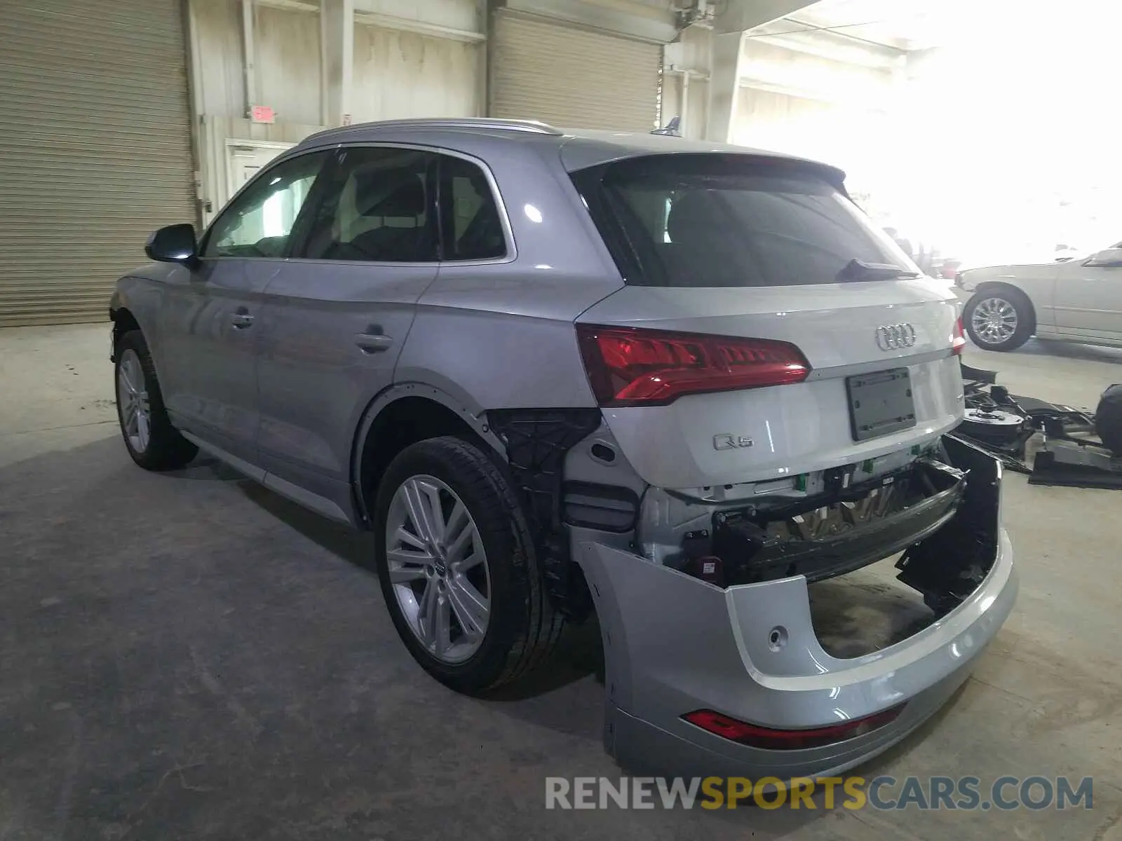 3 Photograph of a damaged car WA1BNAFY1L2075323 AUDI Q5 2020