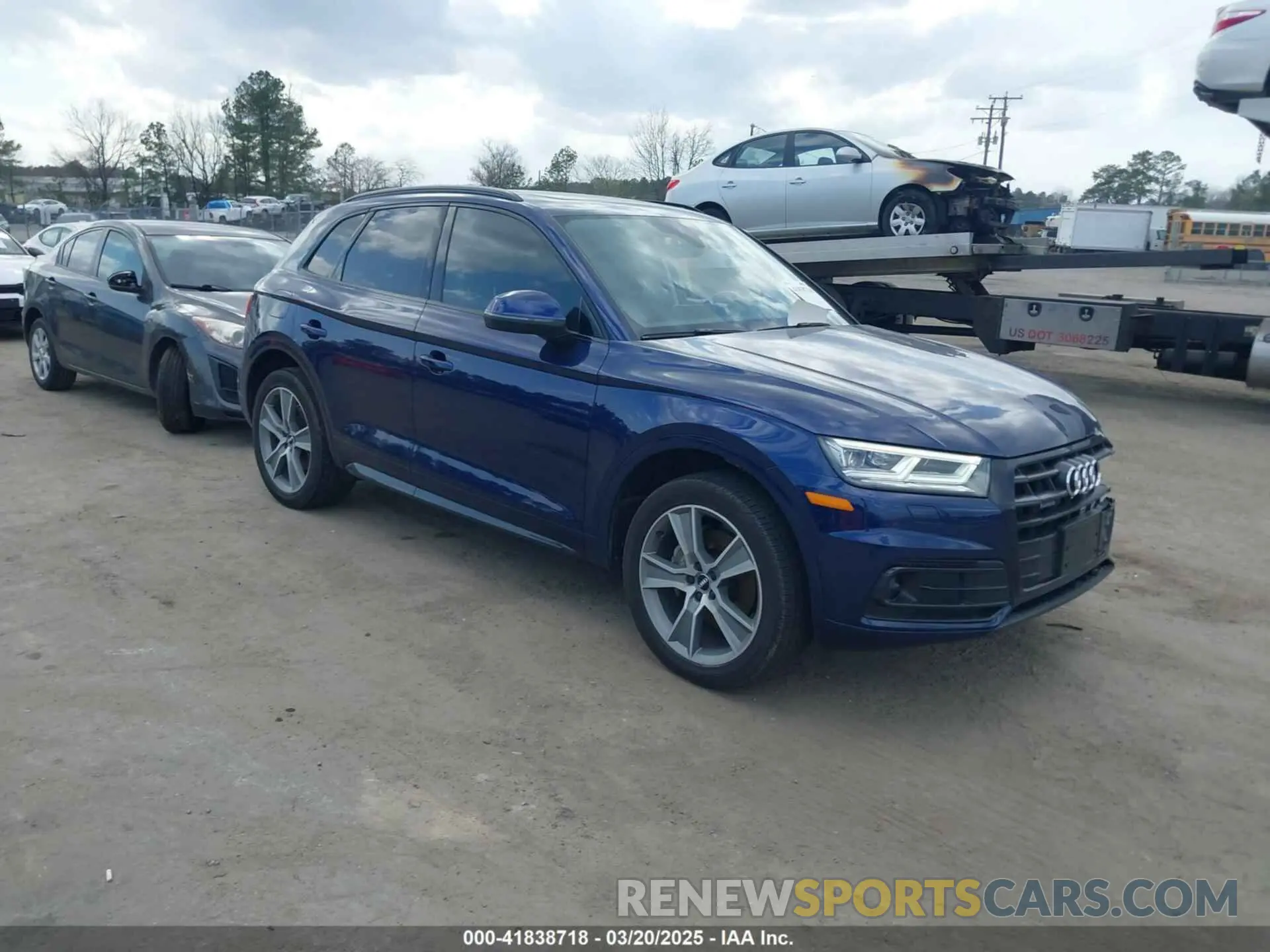 1 Photograph of a damaged car WA1BNAFY2L2011761 AUDI Q5 2020