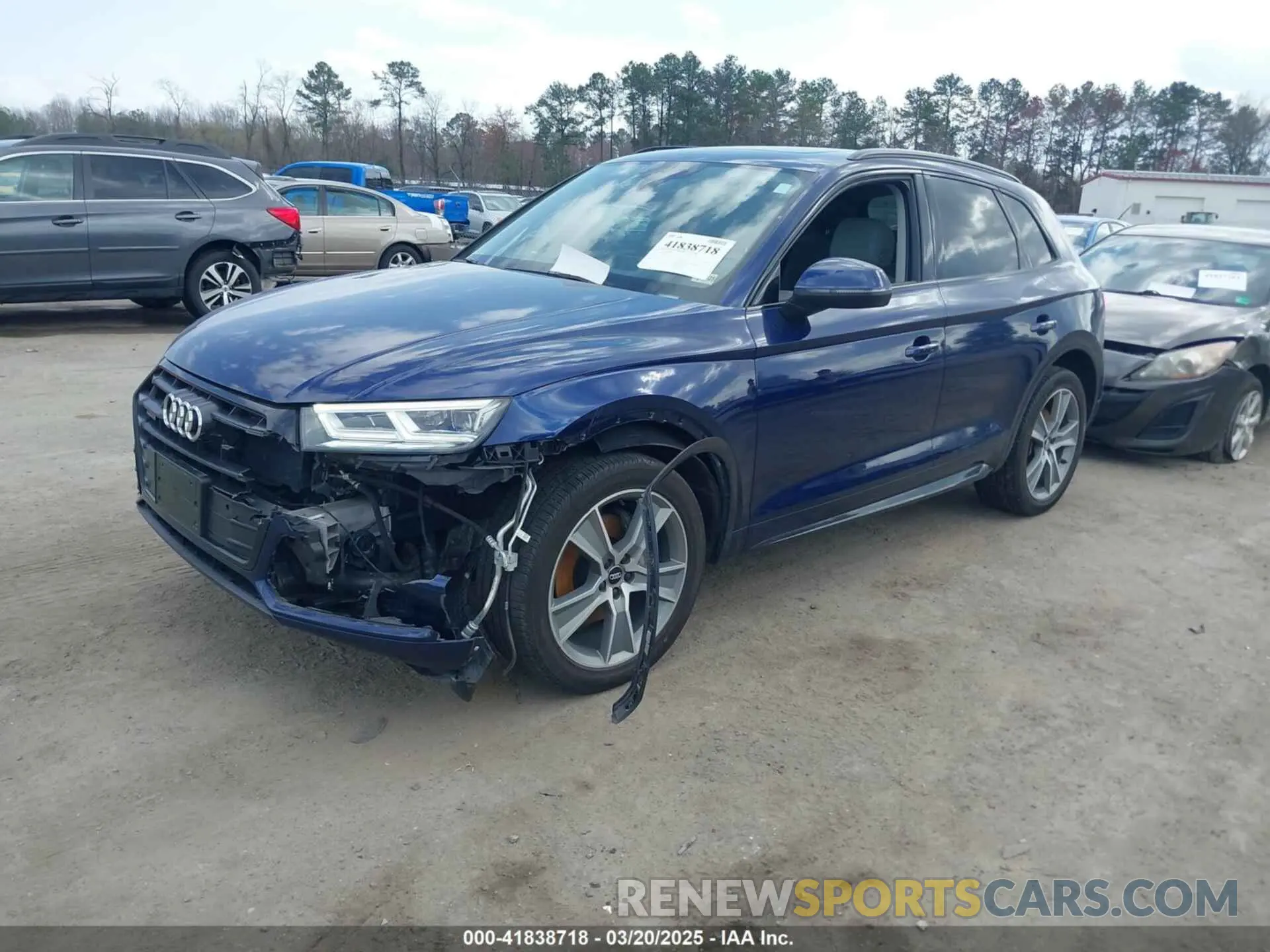 2 Photograph of a damaged car WA1BNAFY2L2011761 AUDI Q5 2020